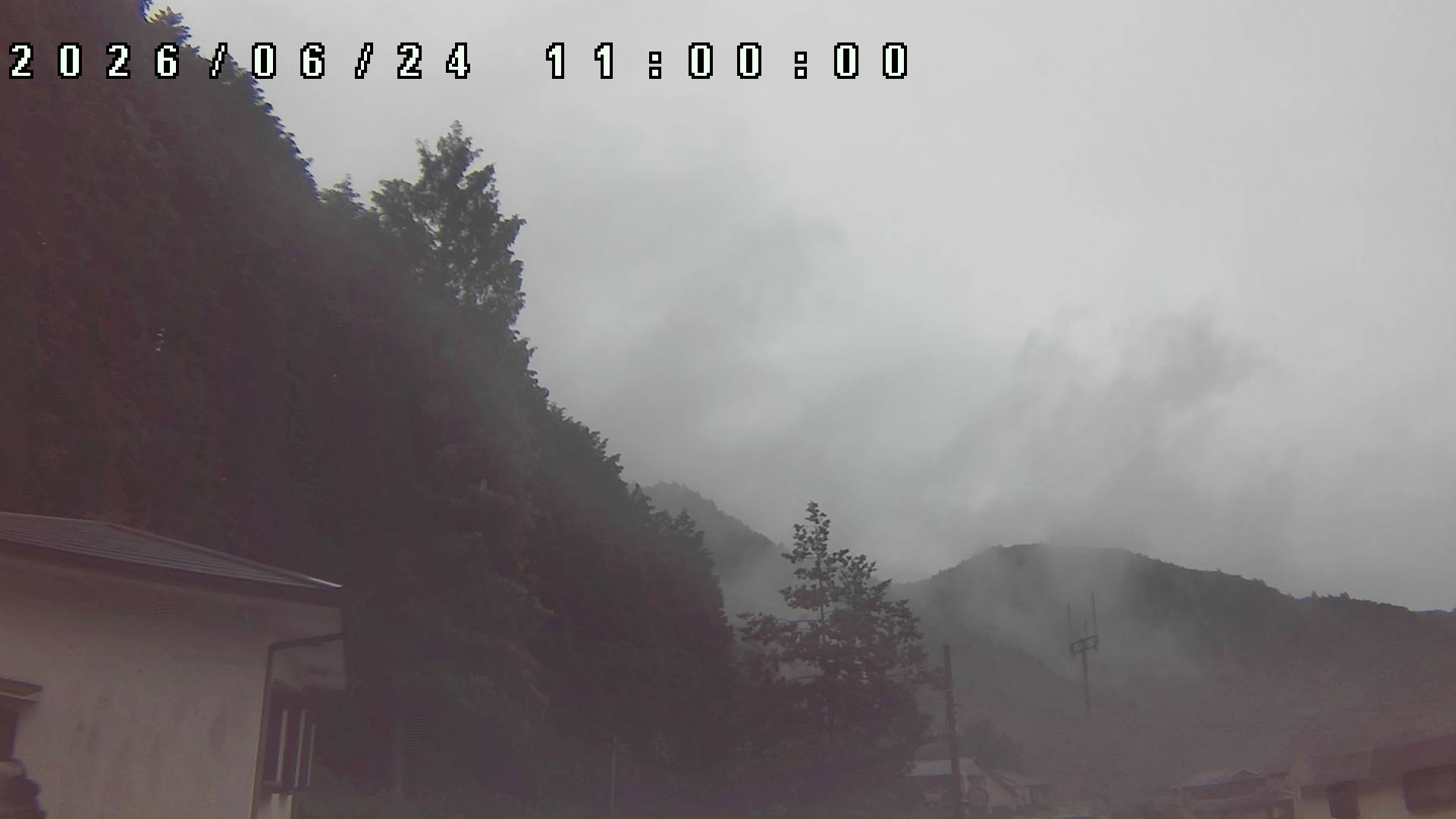 2026年6月24日 11:00ごろの金剛山登山口周辺の空