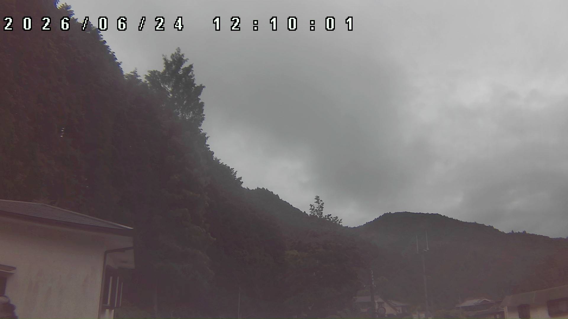 2026年6月24日 12:10ごろの金剛山登山口周辺の空