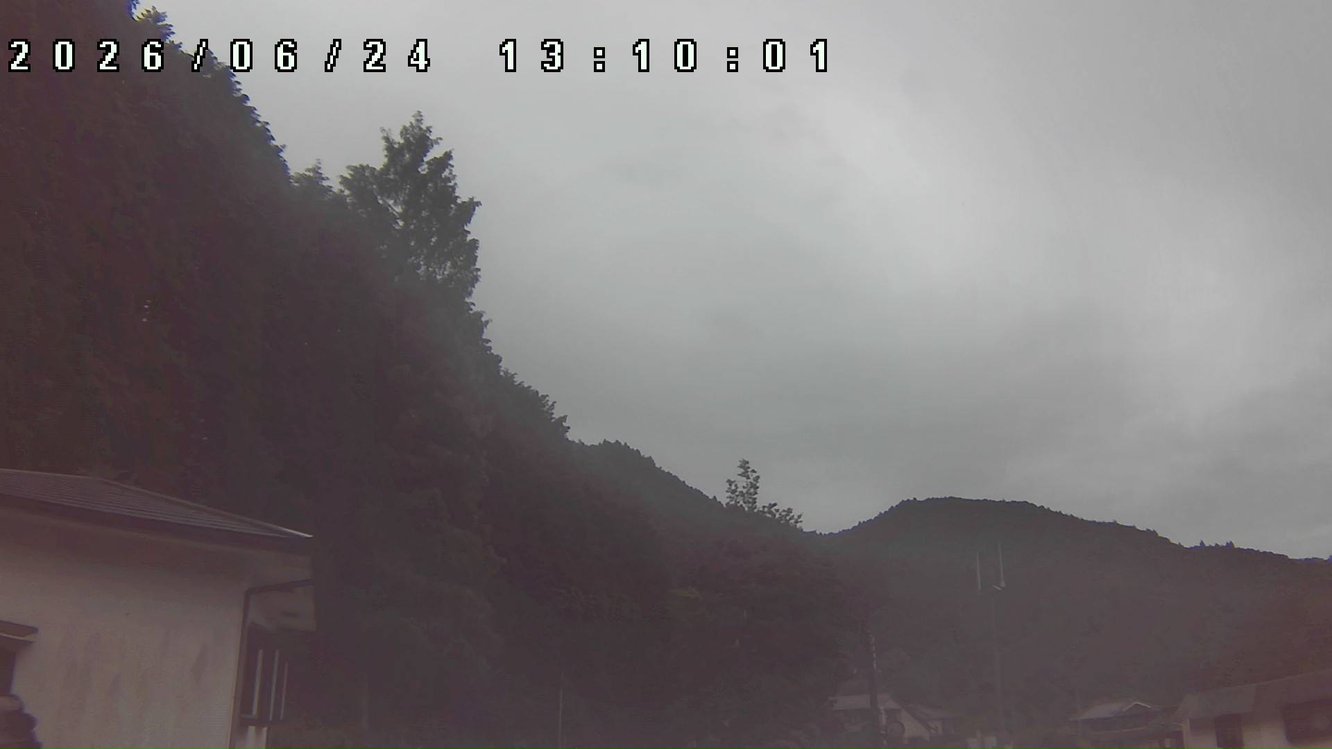 2026年6月24日 13:10ごろの金剛山登山口周辺の空