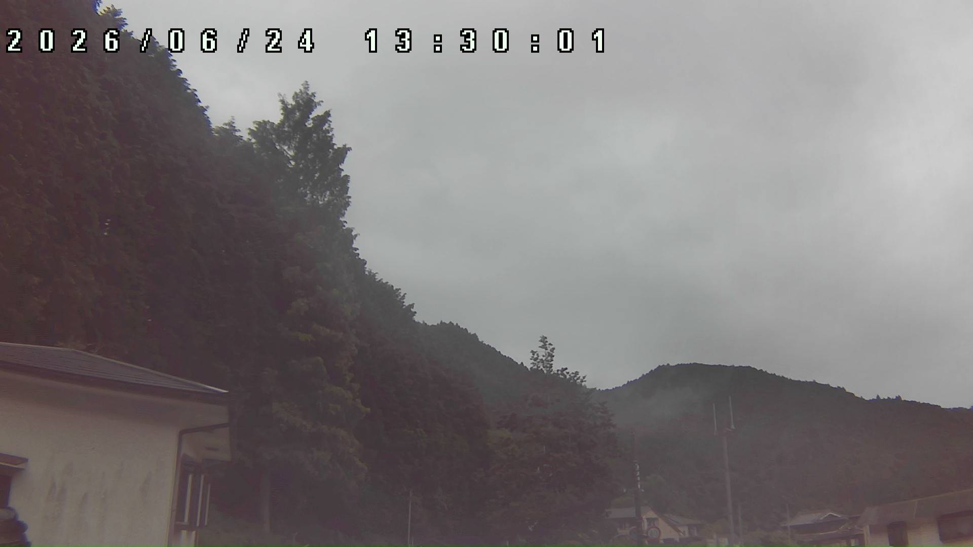 2026年6月24日 13:30ごろの金剛山登山口周辺の空