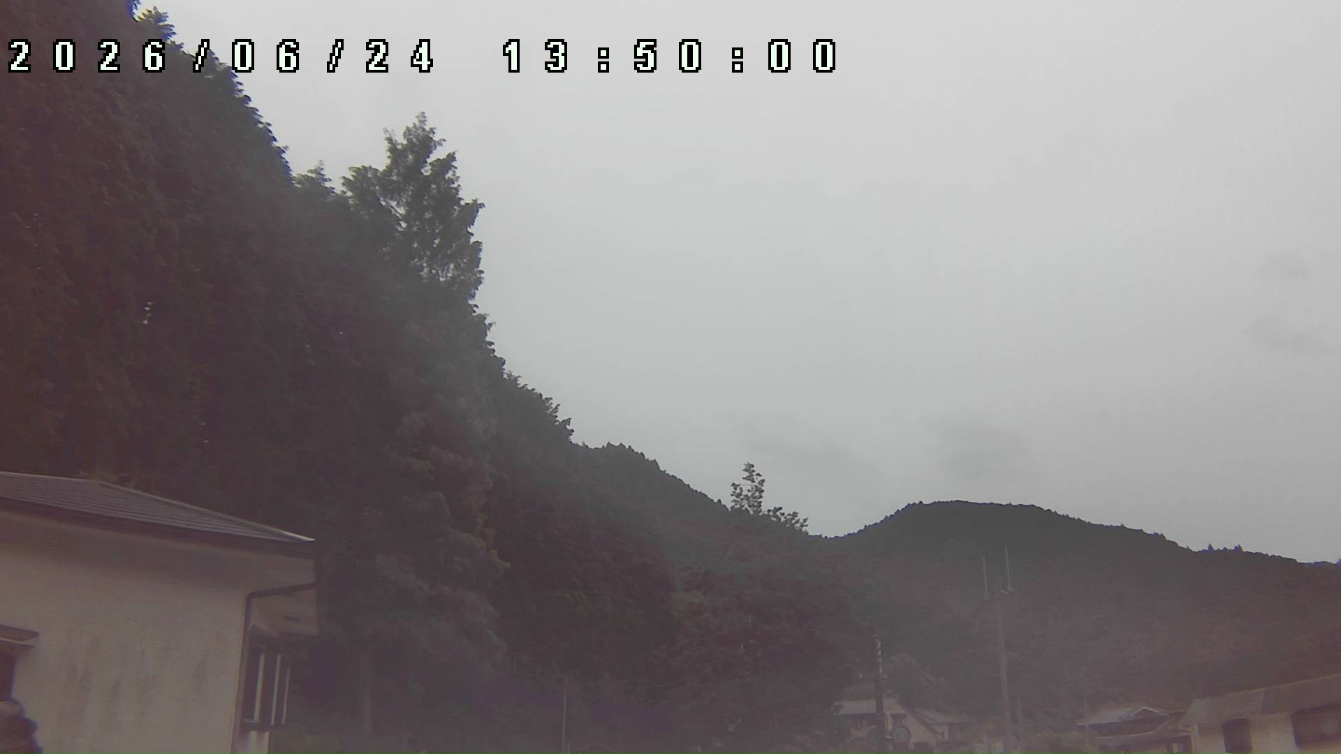 2026年6月24日 13:50ごろの金剛山登山口周辺の空