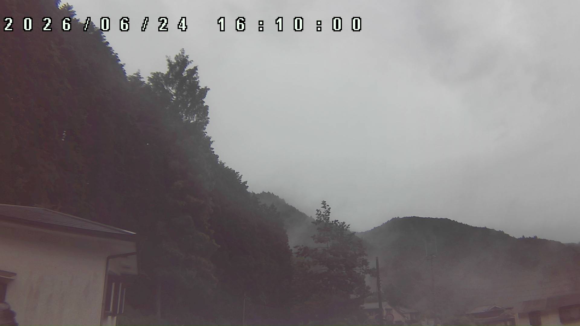 2026年6月24日 16:10ごろの金剛山登山口周辺の空