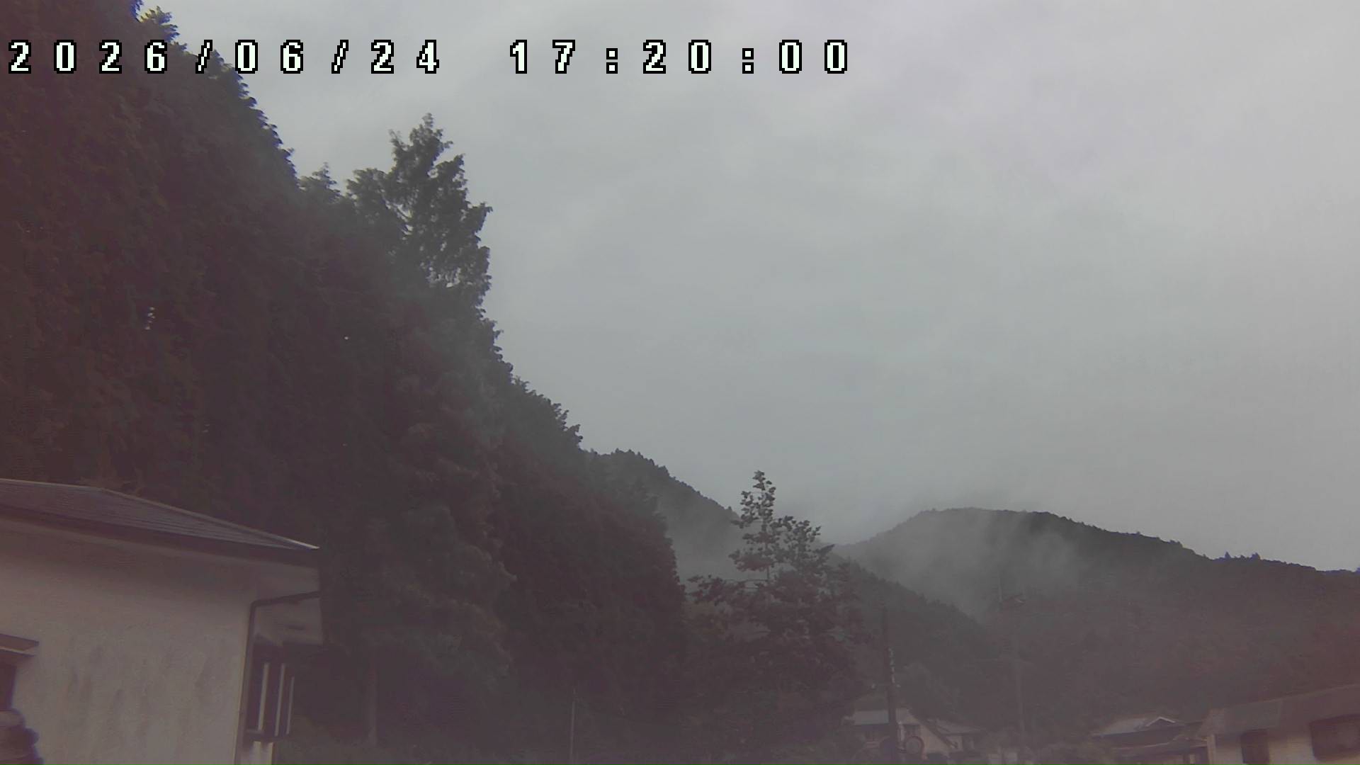 2026年6月24日 17:20ごろの金剛山登山口周辺の空
