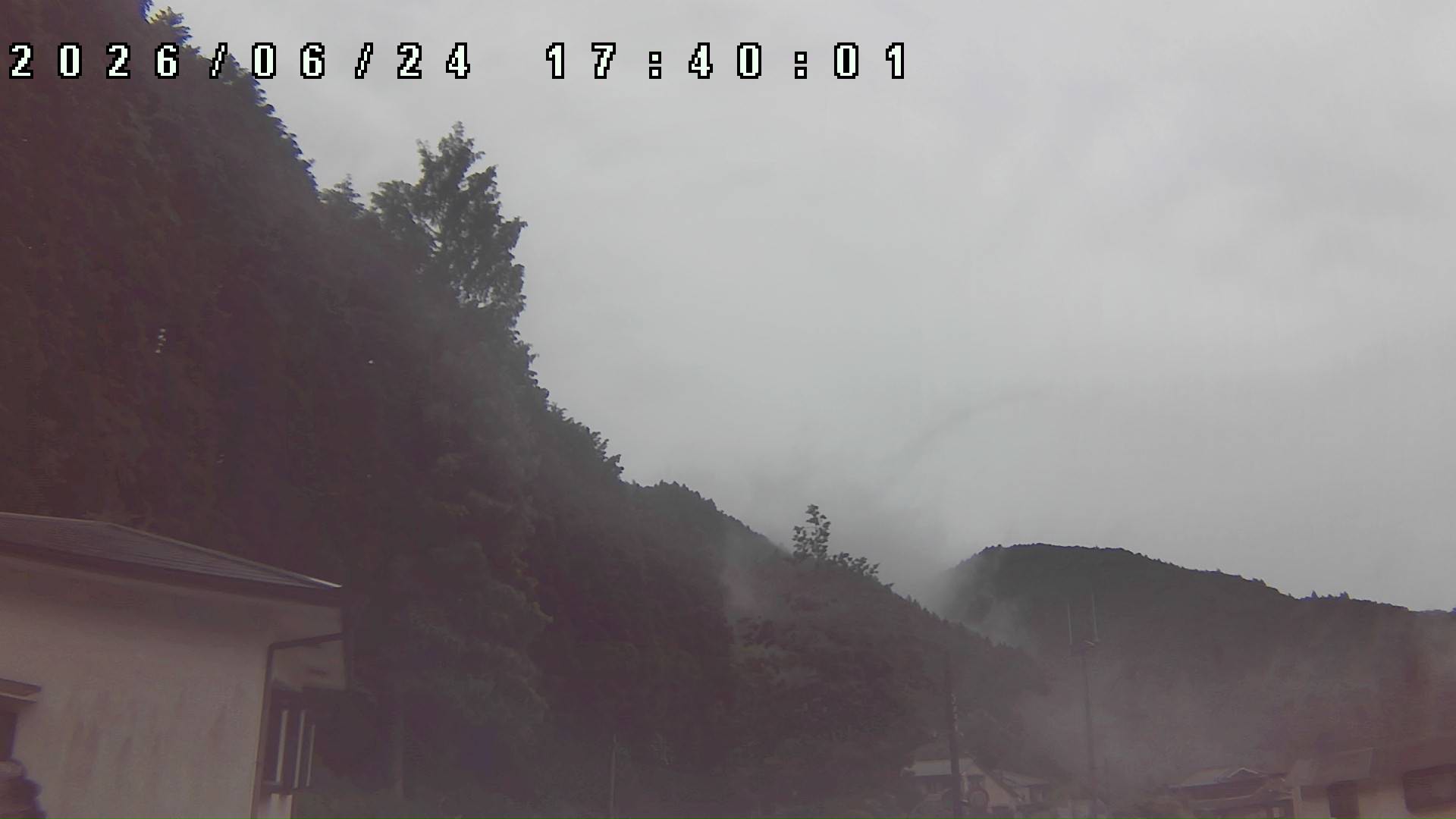 2026年6月24日 17:40ごろの金剛山登山口周辺の空