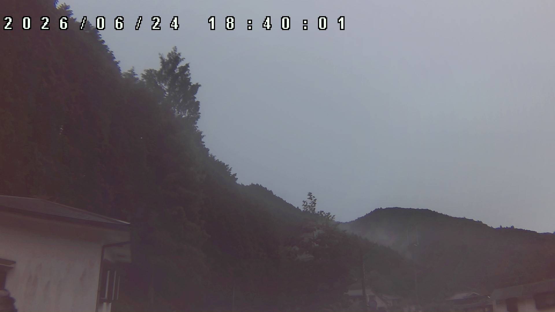 2026年6月24日 18:40ごろの金剛山登山口周辺の空