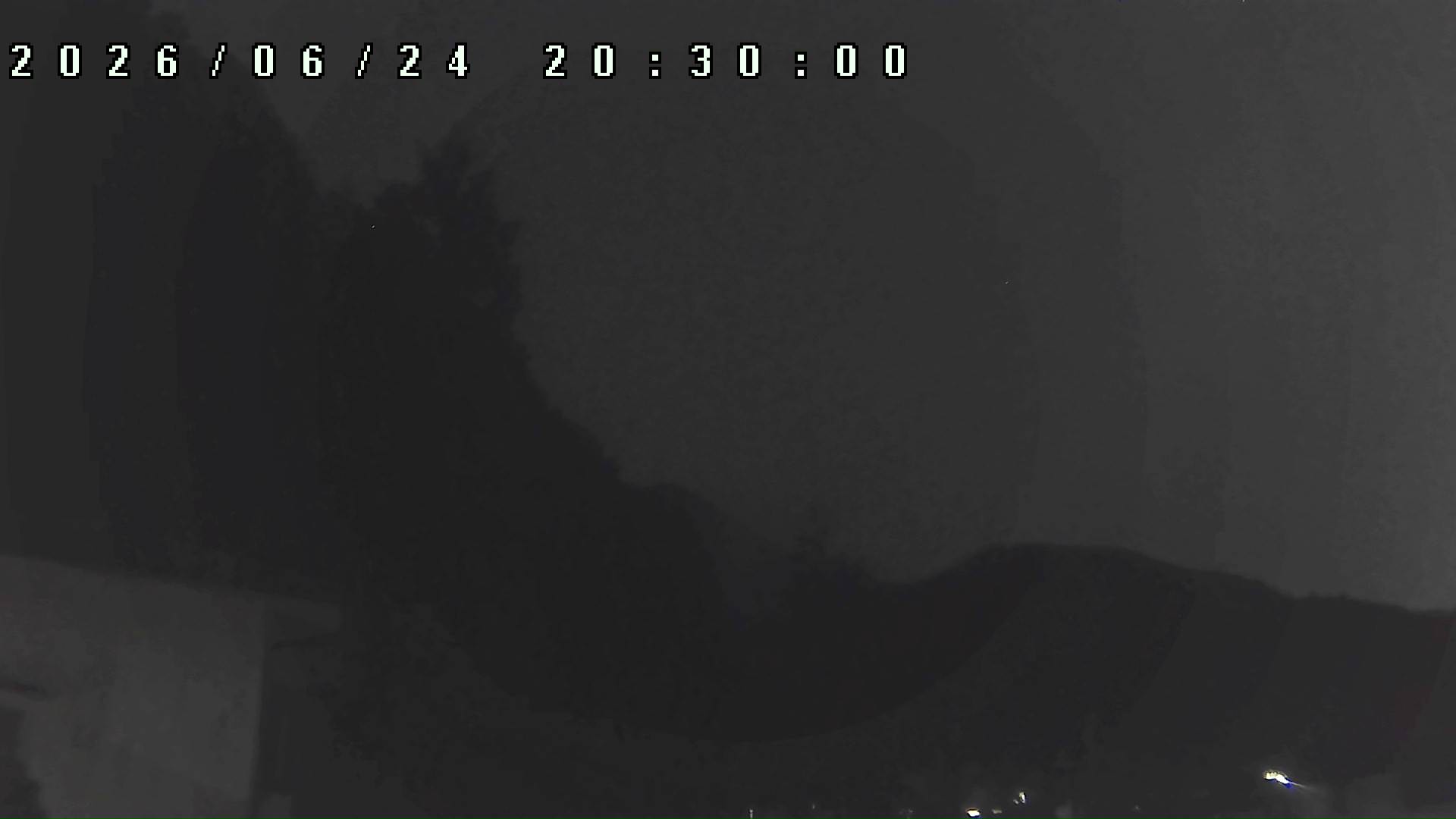 2026年6月24日 20:30ごろの金剛山登山口周辺の空