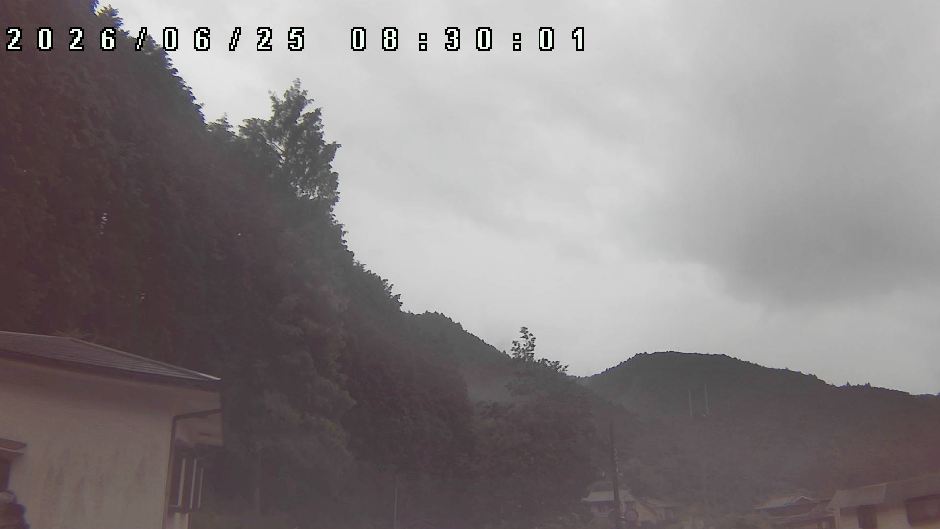 2026年6月25日 08:30ごろの金剛山登山口周辺の空