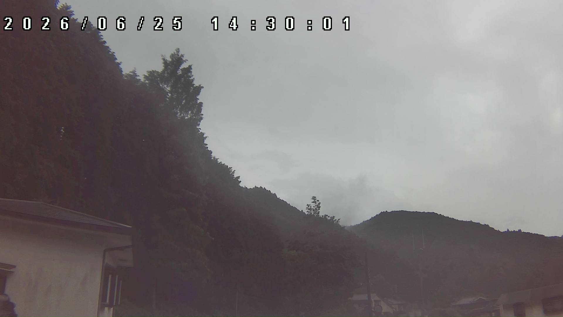 2026年6月25日 14:30ごろの金剛山登山口周辺の空