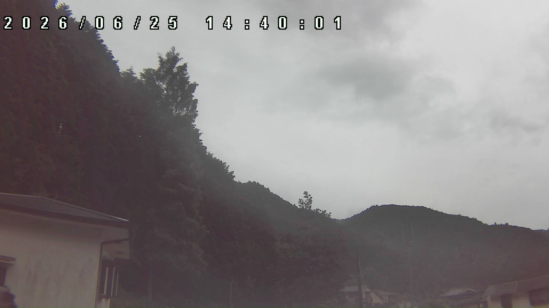 2026年6月25日 14:40ごろの金剛山登山口周辺の空