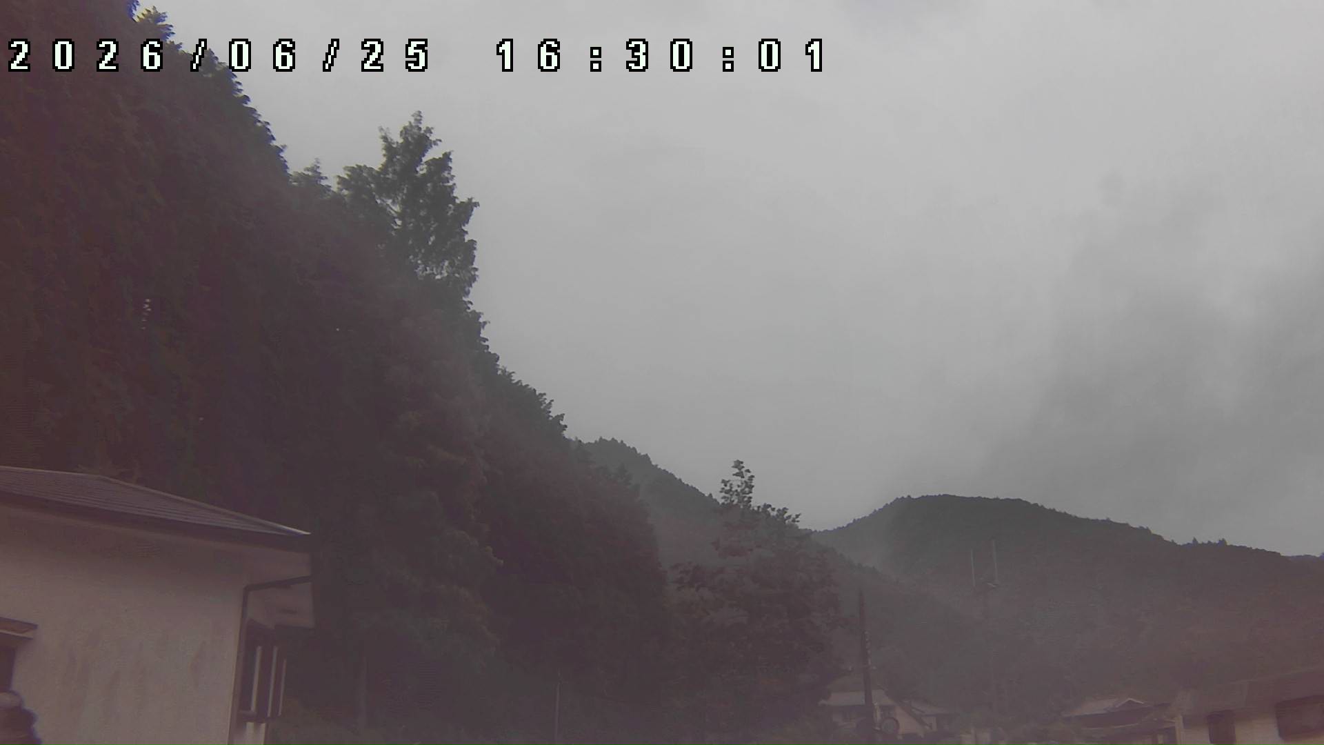 2026年6月25日 16:30ごろの金剛山登山口周辺の空