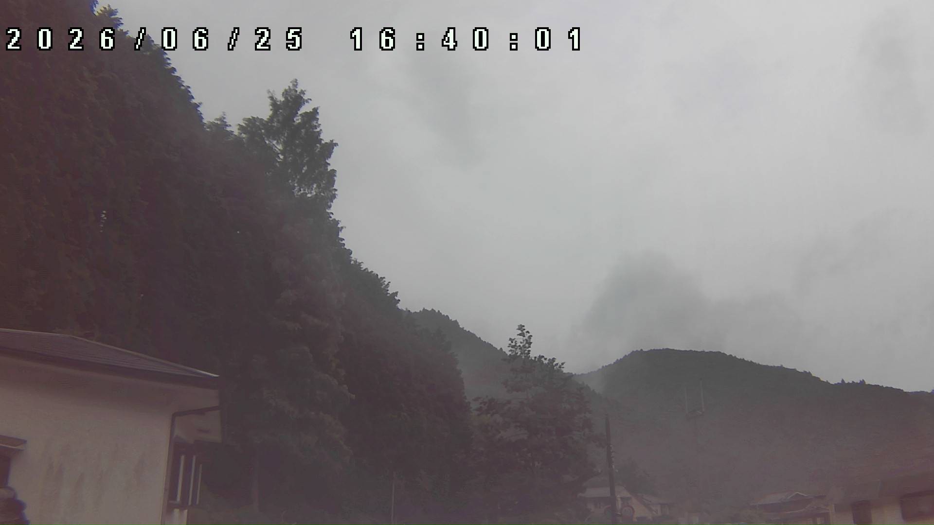 2026年6月25日 16:40ごろの金剛山登山口周辺の空