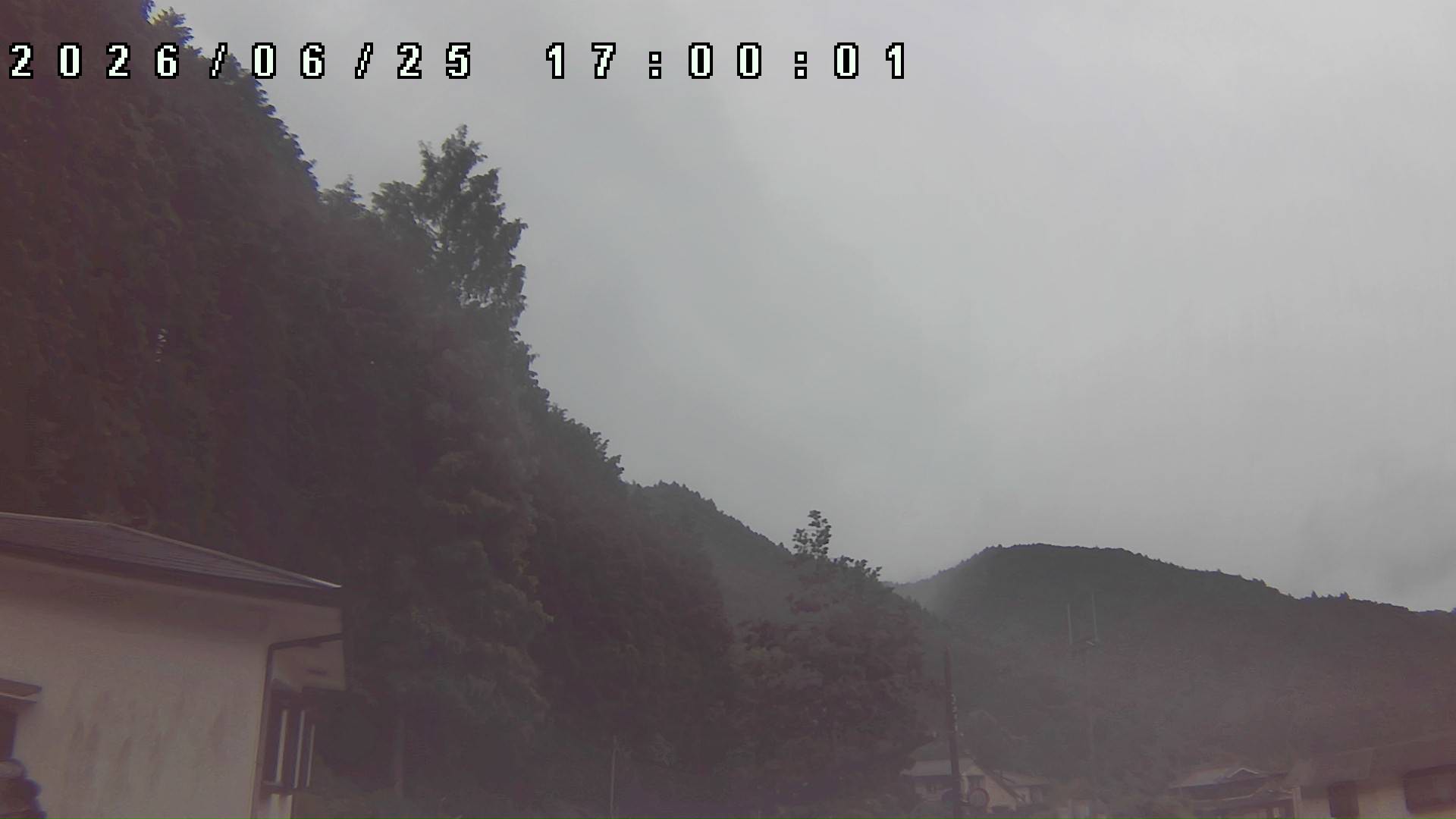 2026年6月25日 17:00ごろの金剛山登山口周辺の空