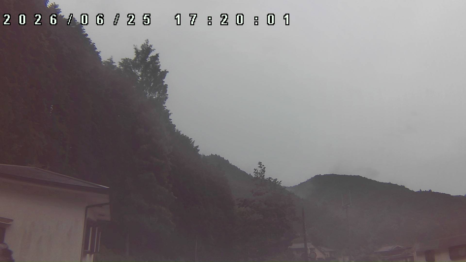 2026年6月25日 17:20ごろの金剛山登山口周辺の空