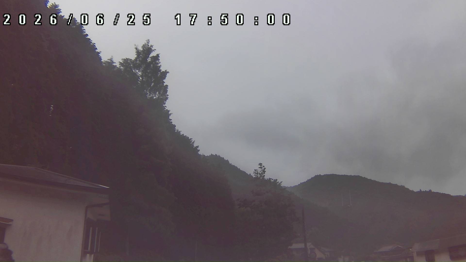 2026年6月25日 17:50ごろの金剛山登山口周辺の空