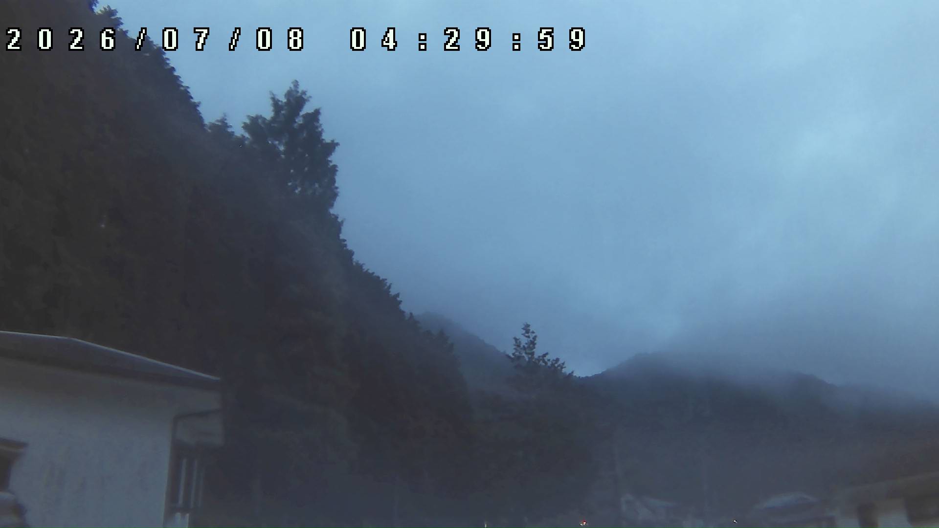 2026年7月8日 04:30ごろの金剛山登山口周辺の空