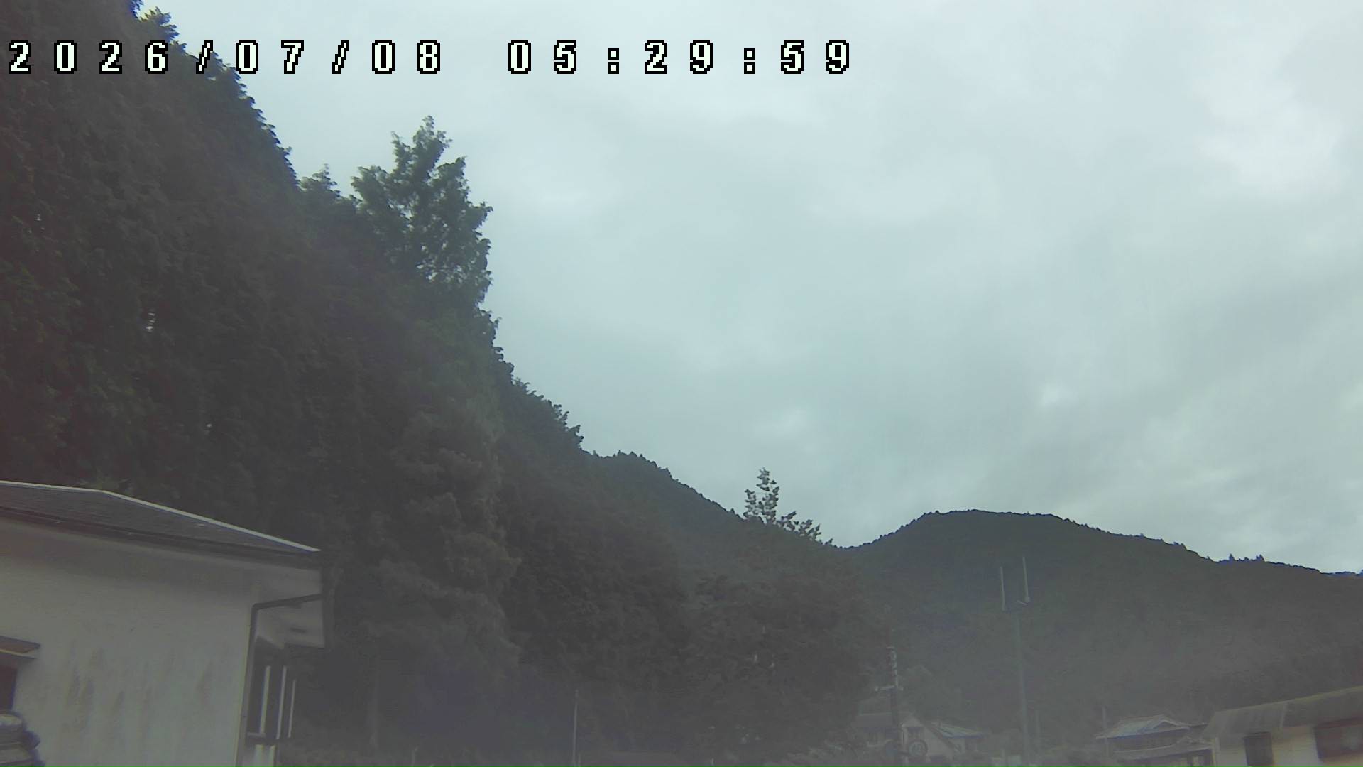 2026年7月8日 05:30ごろの金剛山登山口周辺の空