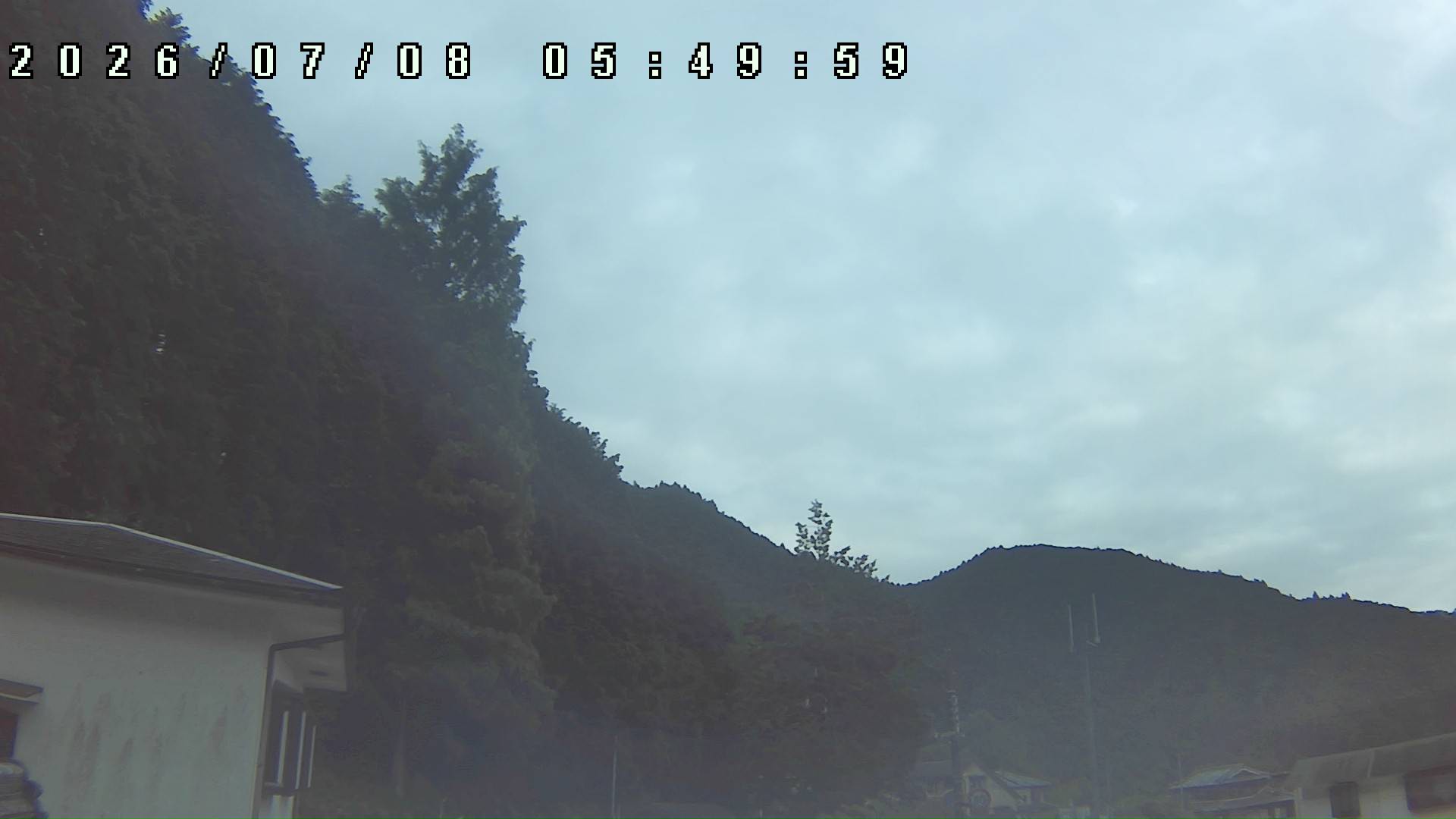 2026年7月8日 05:50ごろの金剛山登山口周辺の空