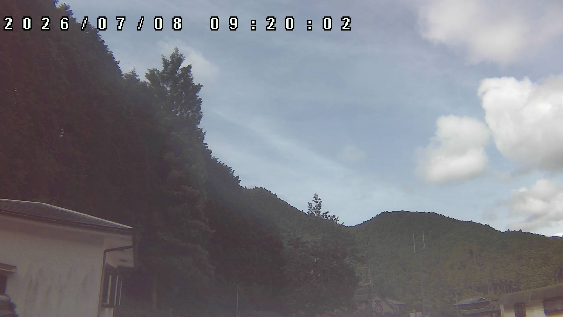 2026年7月8日 09:20ごろの金剛山登山口周辺の空