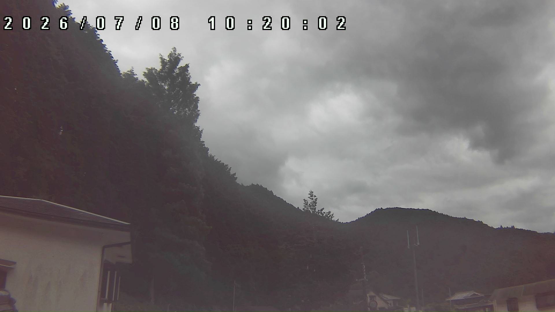 2026年7月8日 10:20ごろの金剛山登山口周辺の空