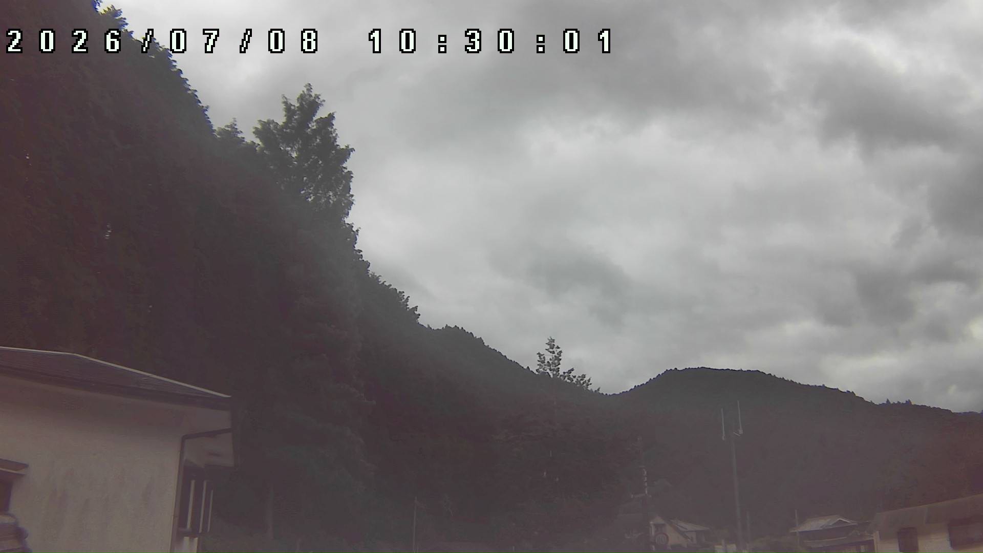 2026年7月8日 10:30ごろの金剛山登山口周辺の空