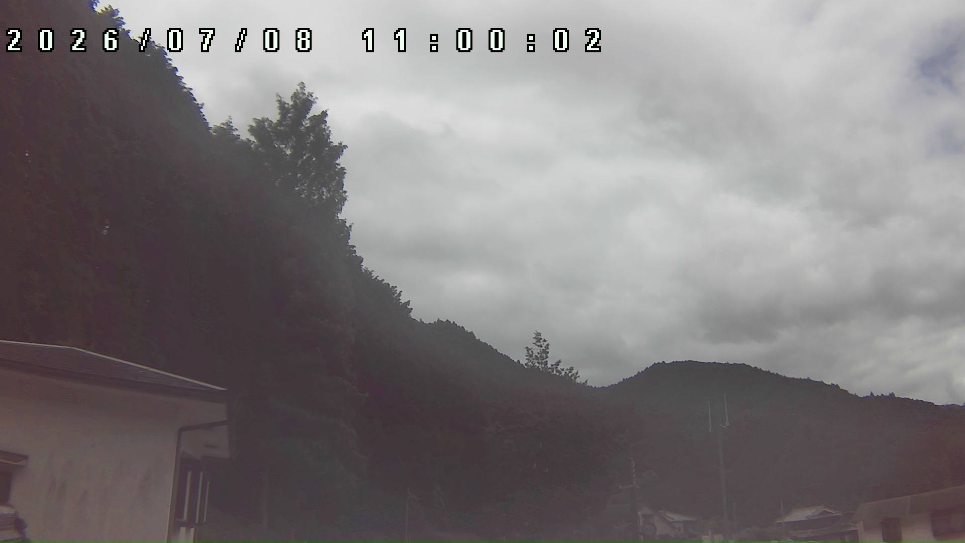 2026年7月8日 11:00ごろの金剛山登山口周辺の空