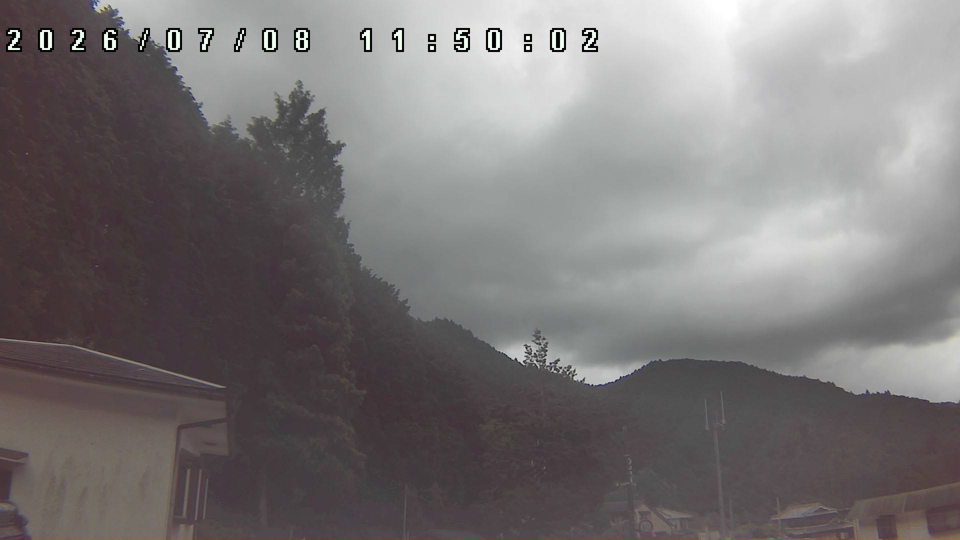 2026年7月8日 11:50ごろの金剛山登山口周辺の空