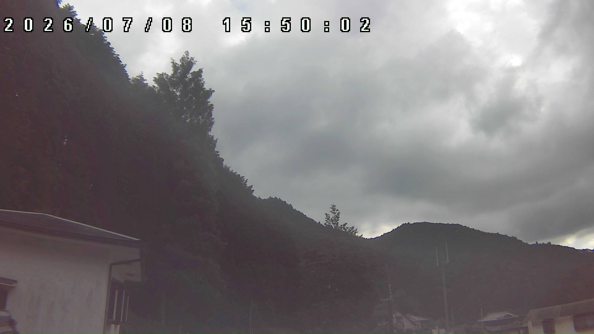 2026年7月8日 15:50ごろの金剛山登山口周辺の空