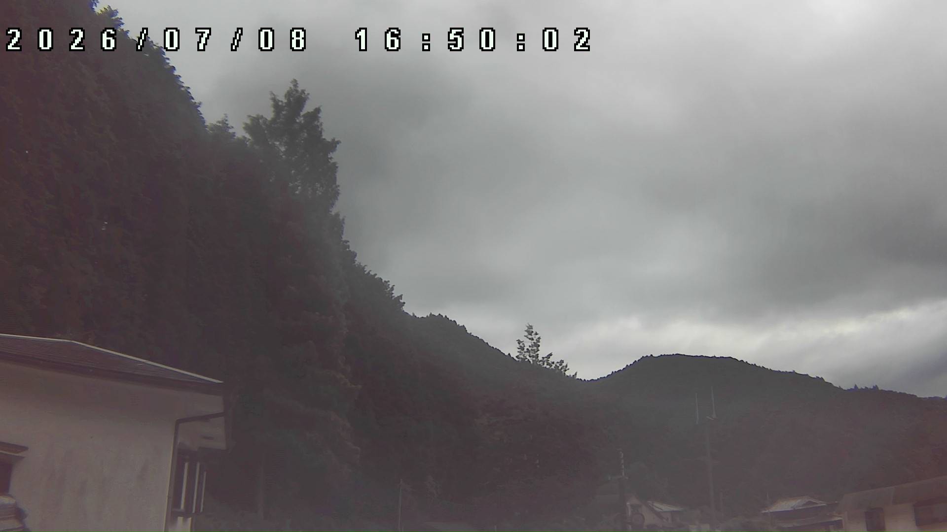 2026年7月8日 16:50ごろの金剛山登山口周辺の空