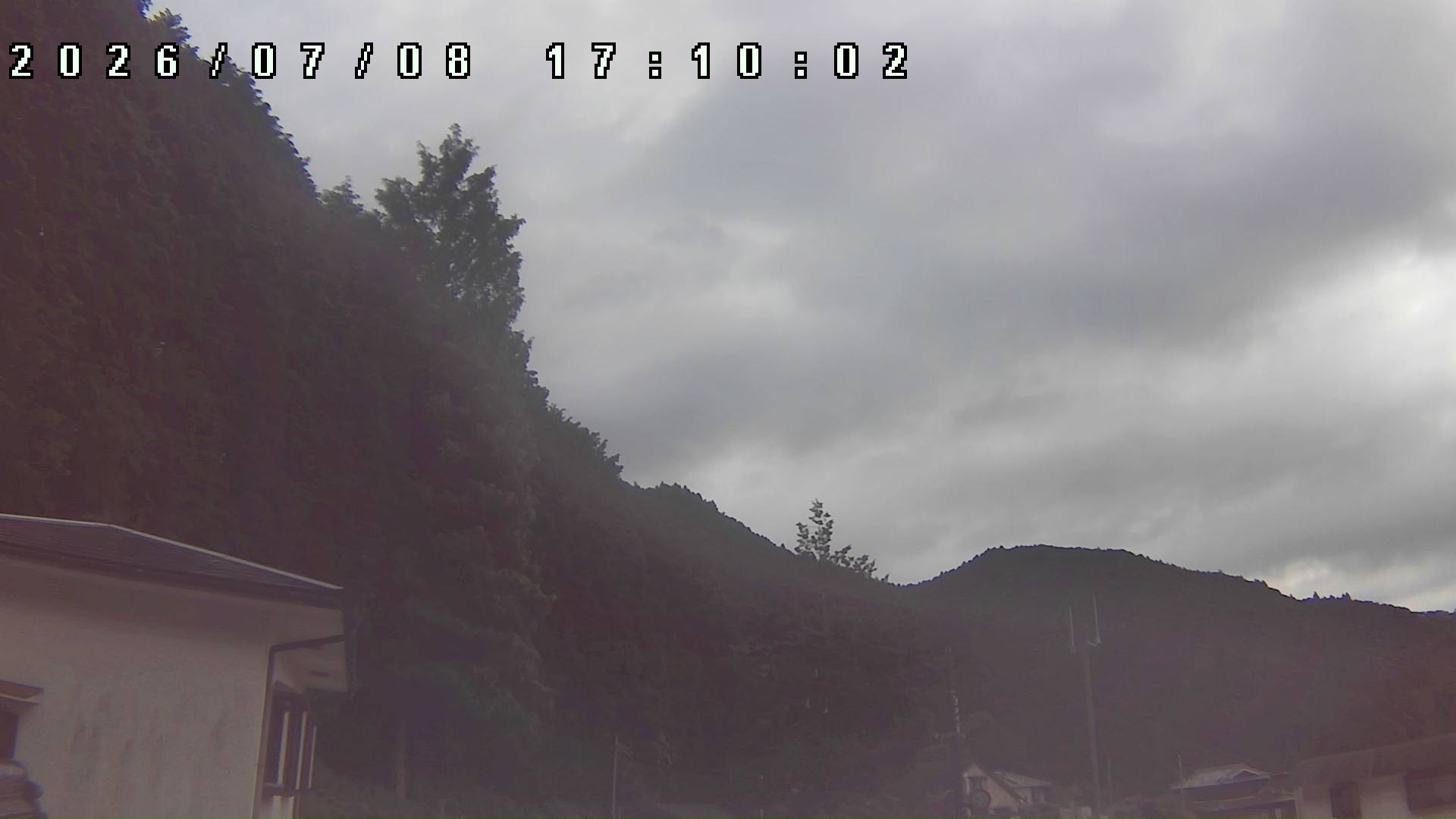 2026年7月8日 17:10ごろの金剛山登山口周辺の空