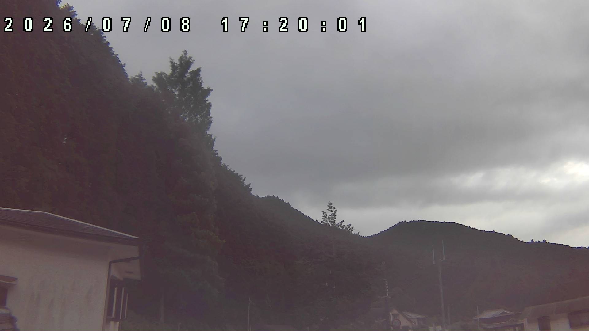 2026年7月8日 17:20ごろの金剛山登山口周辺の空