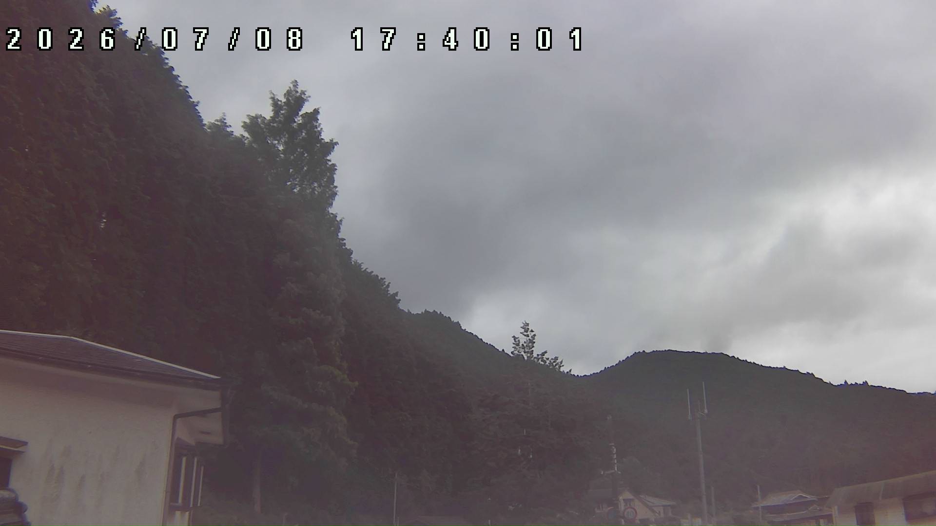 2026年7月8日 17:40ごろの金剛山登山口周辺の空