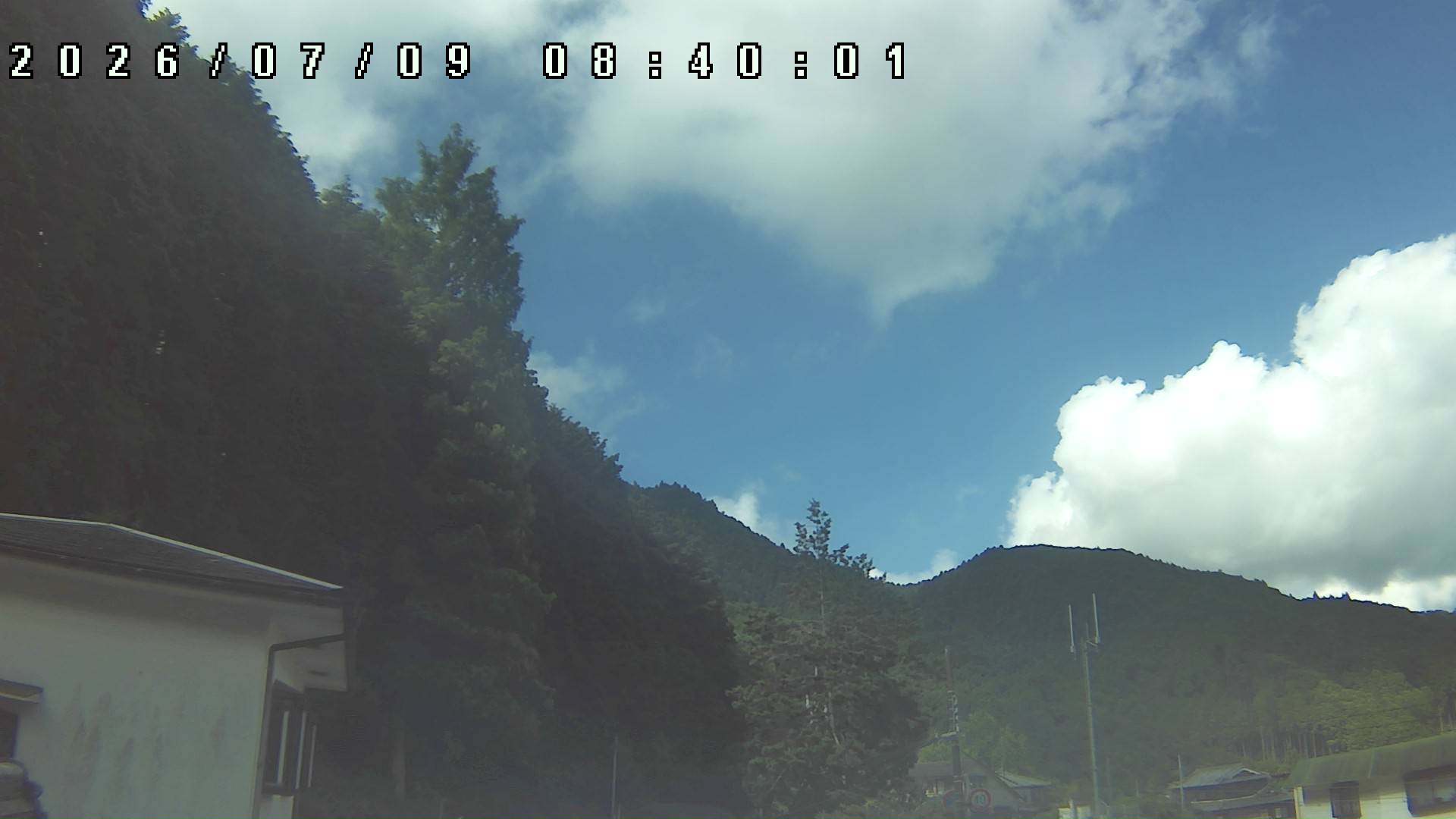 2026年7月9日 08:40ごろの金剛山登山口周辺の空