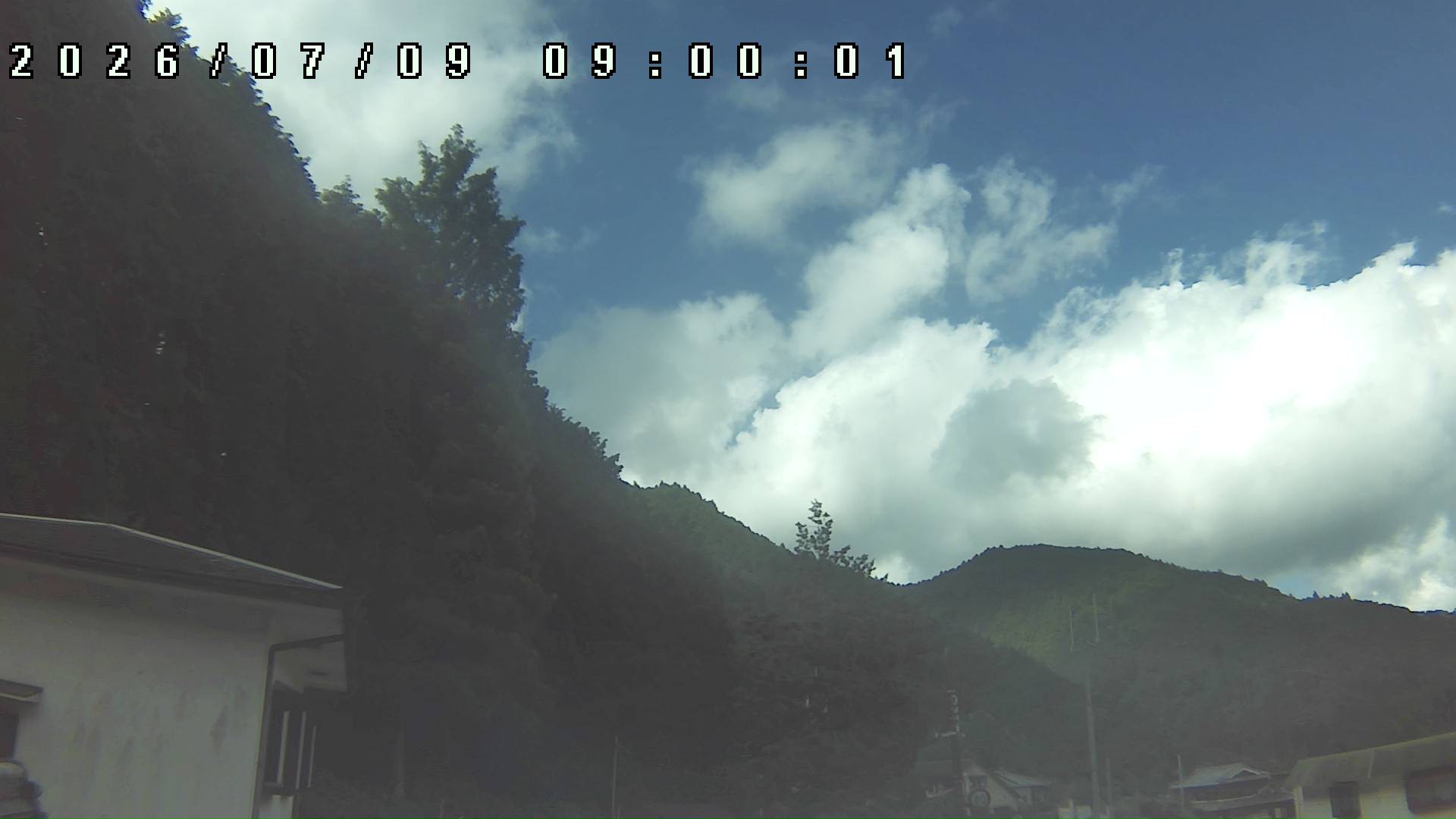 2026年7月9日 09:00ごろの金剛山登山口周辺の空