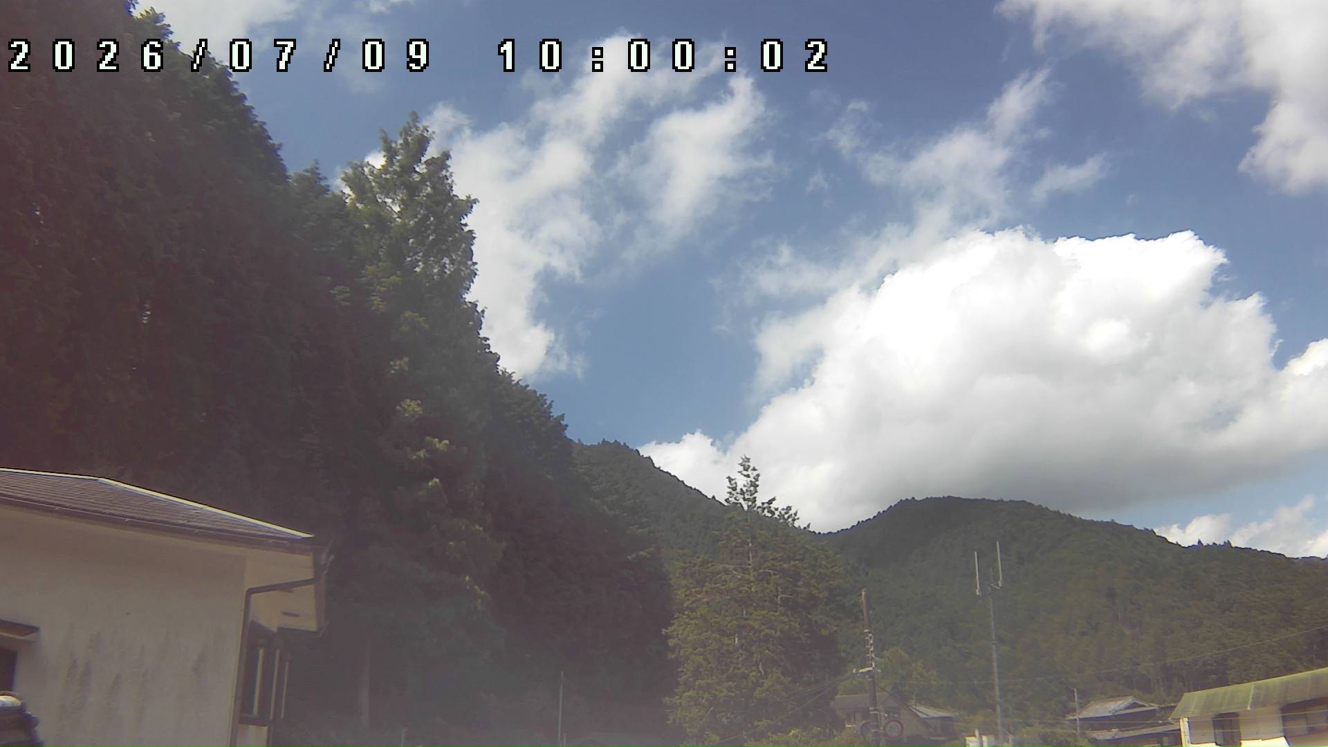 2026年7月9日 10:00ごろの金剛山登山口周辺の空