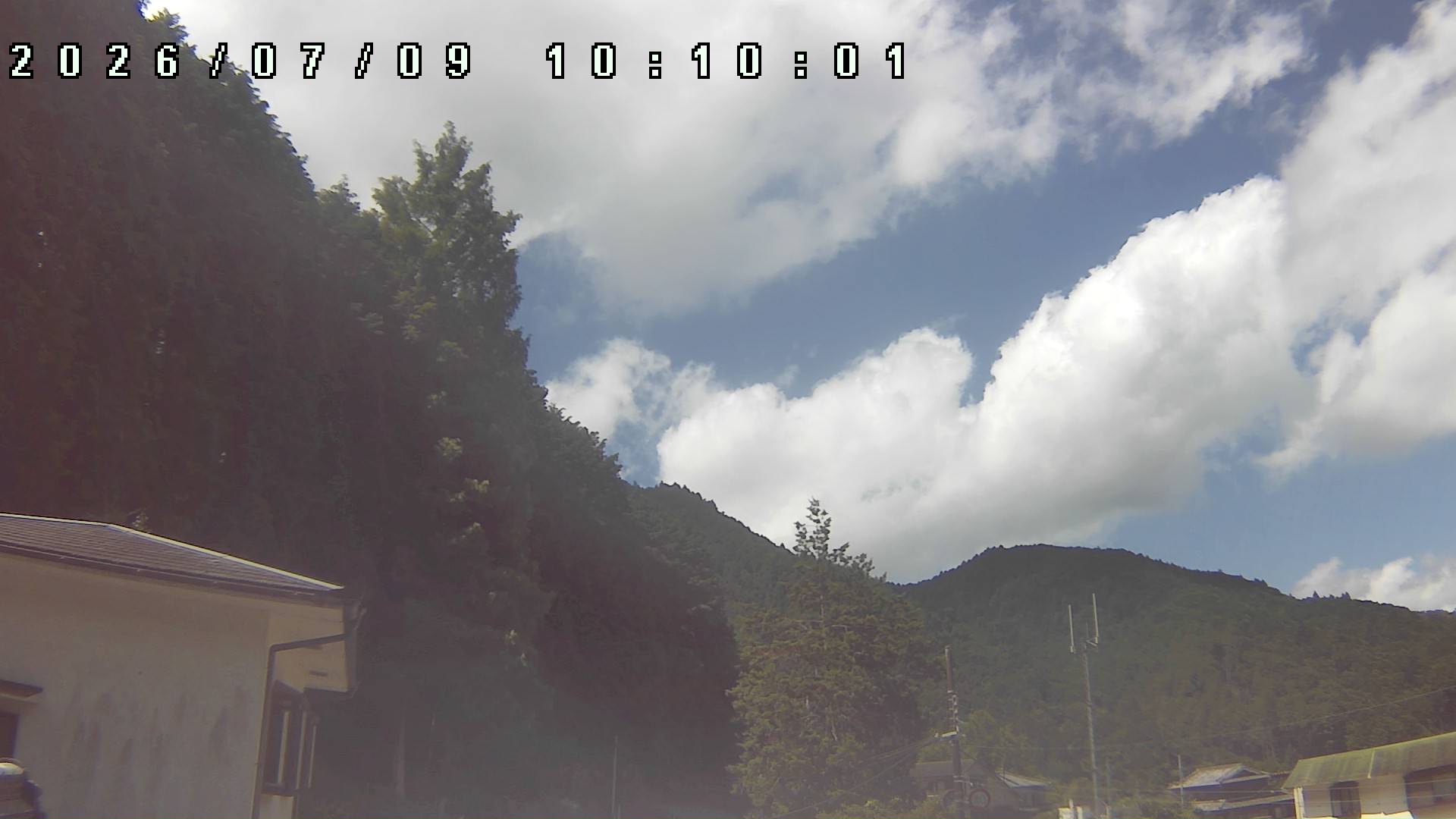 2026年7月9日 10:10ごろの金剛山登山口周辺の空