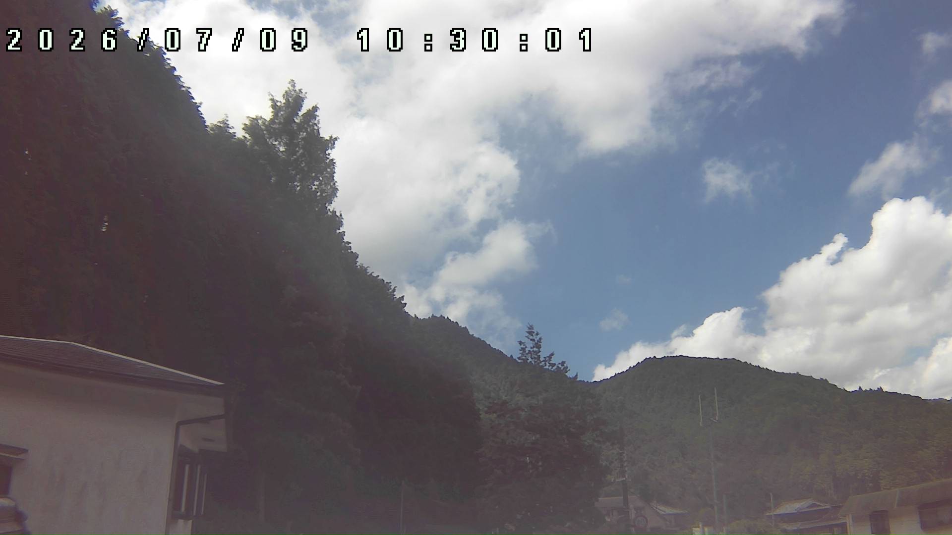 2026年7月9日 10:30ごろの金剛山登山口周辺の空