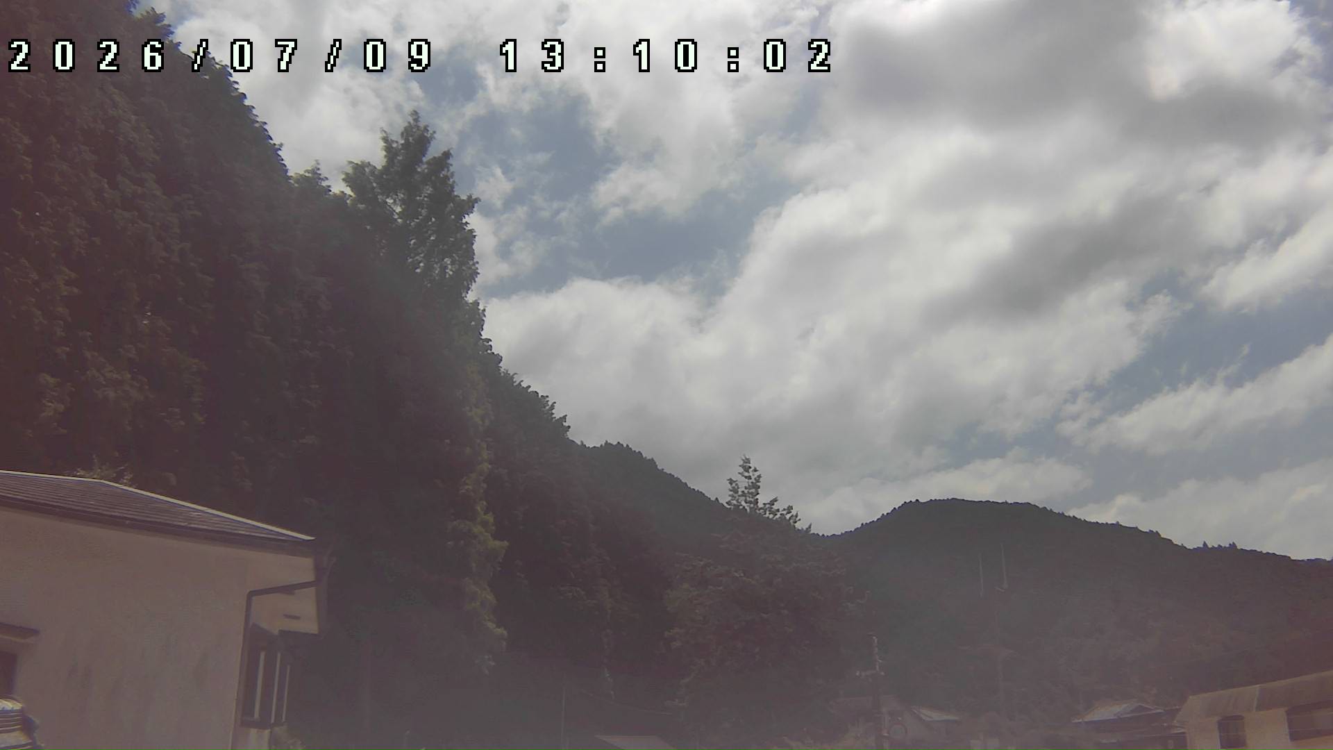 2026年7月9日 13:10ごろの金剛山登山口周辺の空