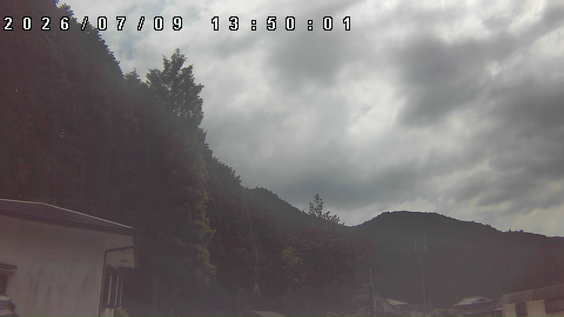 2026年7月9日 13:50ごろの金剛山登山口周辺の空