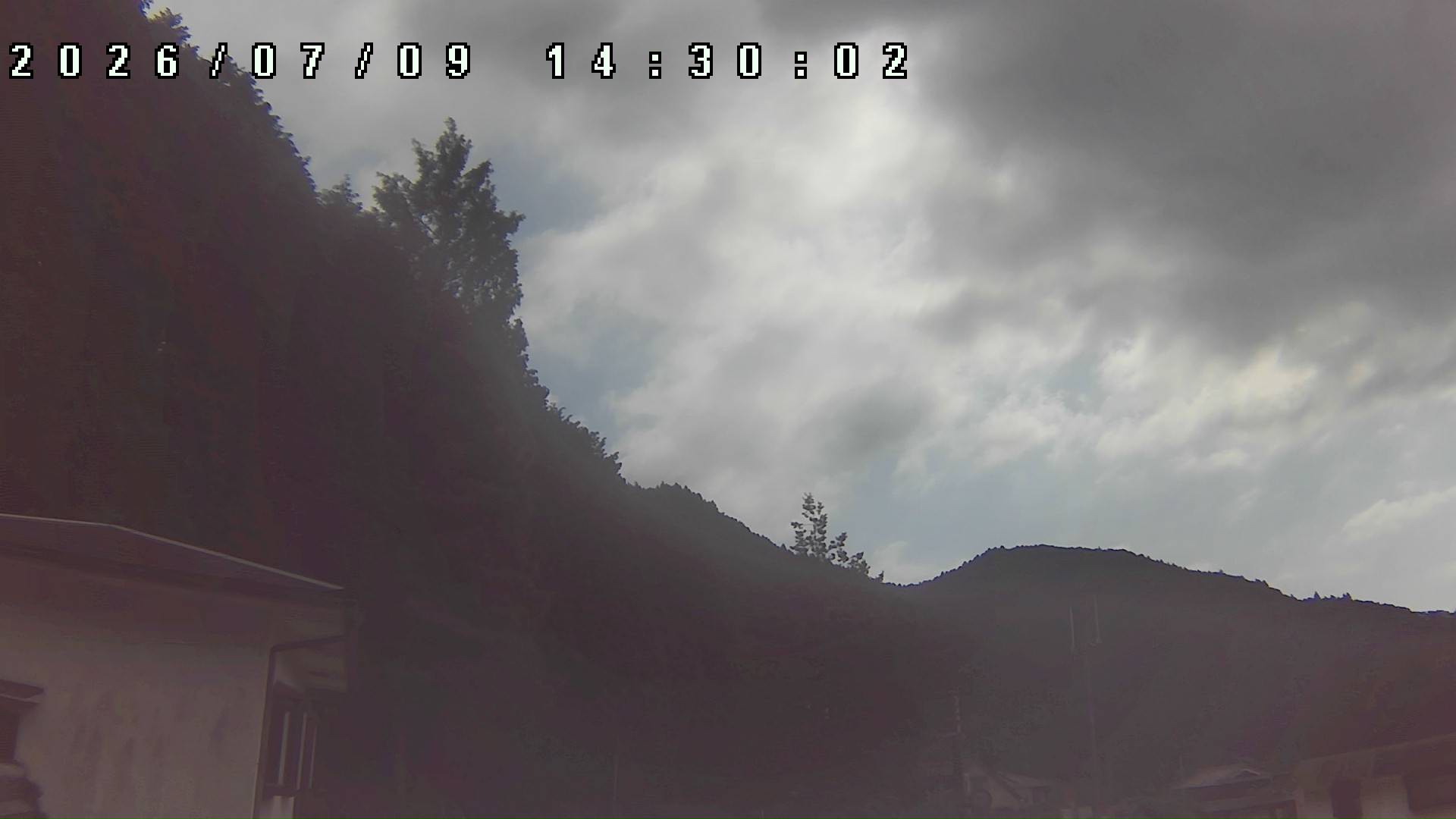 2026年7月9日 14:30ごろの金剛山登山口周辺の空
