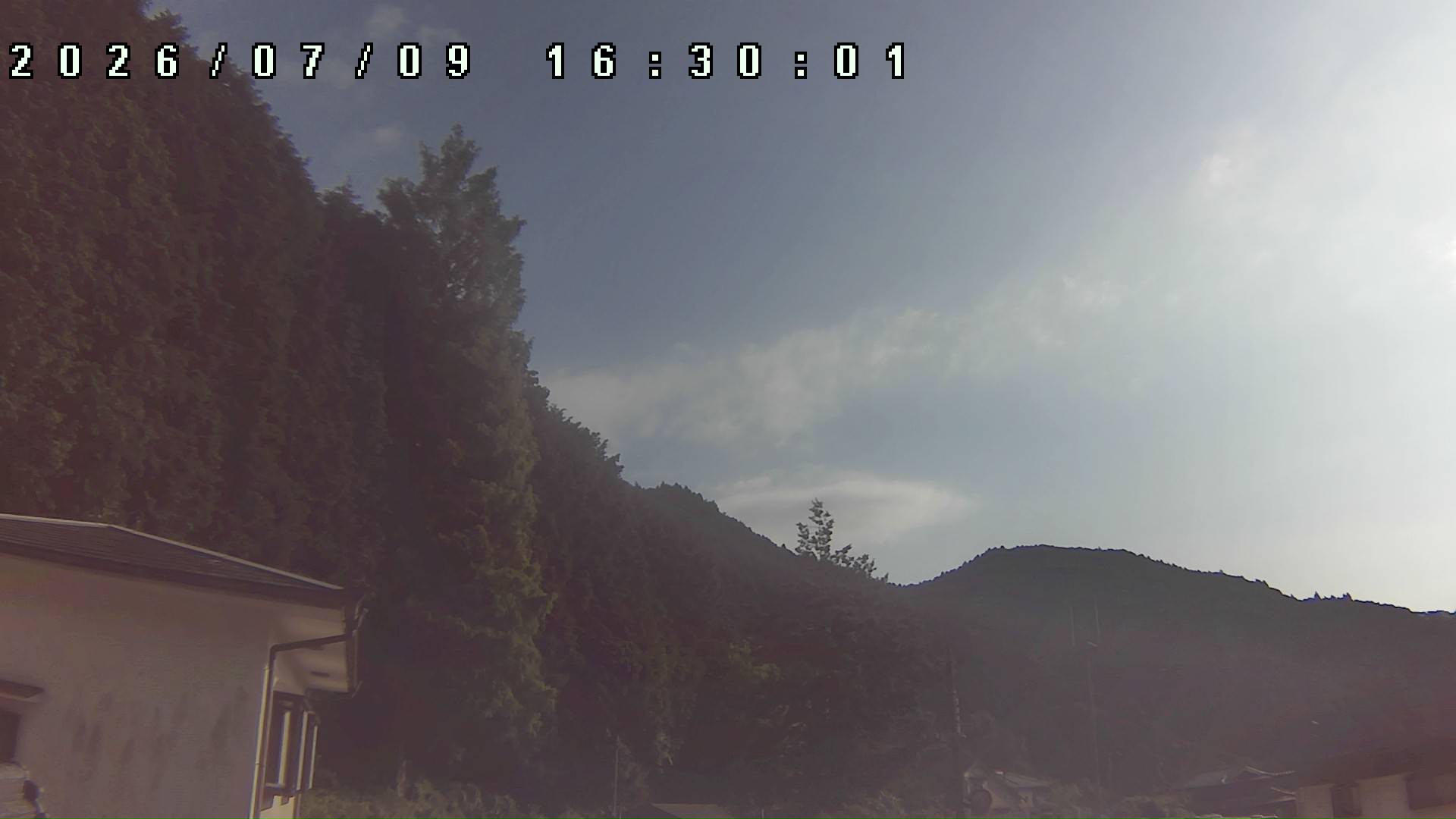2026年7月9日 16:30ごろの金剛山登山口周辺の空