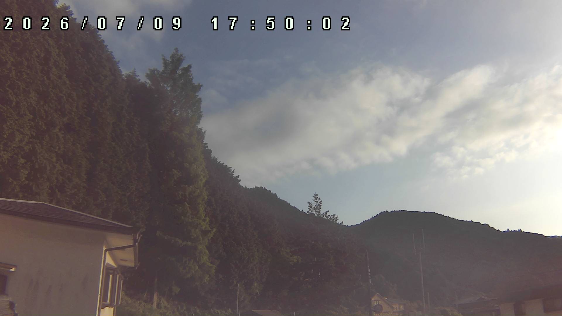 2026年7月9日 17:50ごろの金剛山登山口周辺の空