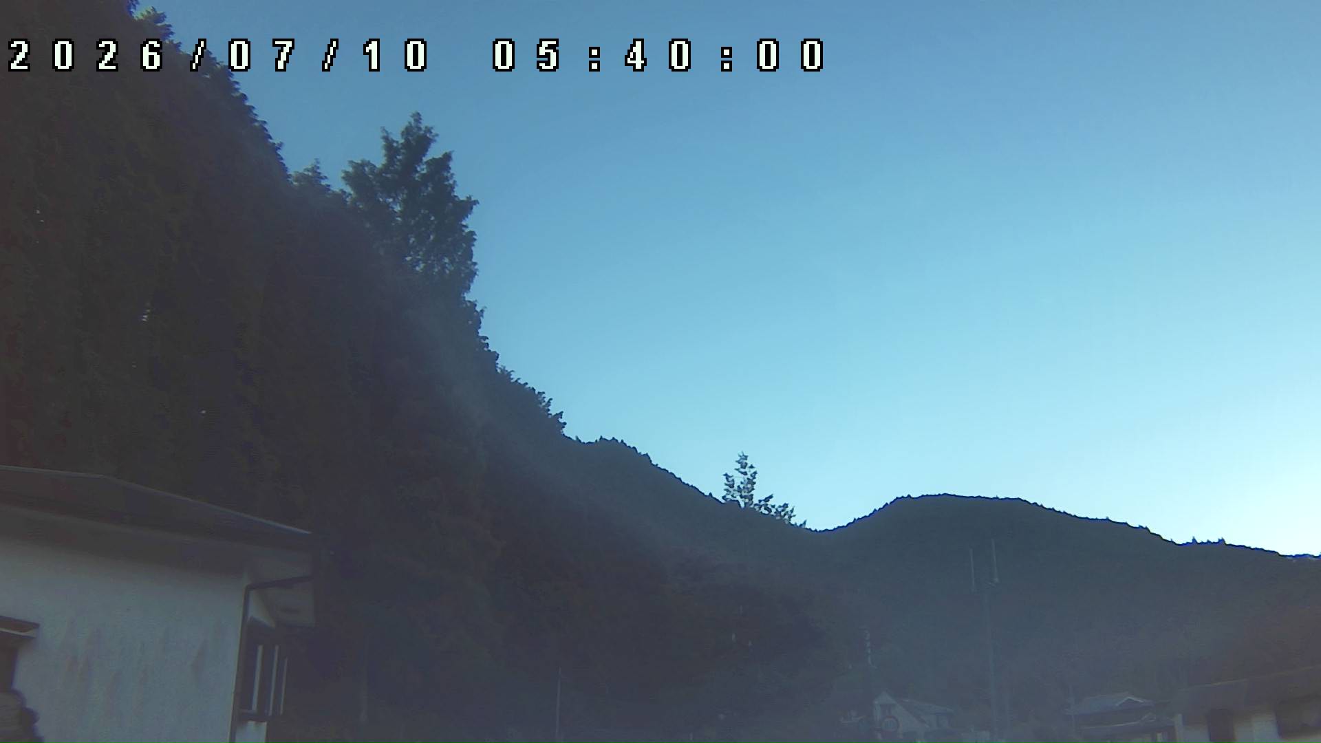 2026年7月10日 05:40ごろの金剛山登山口周辺の空