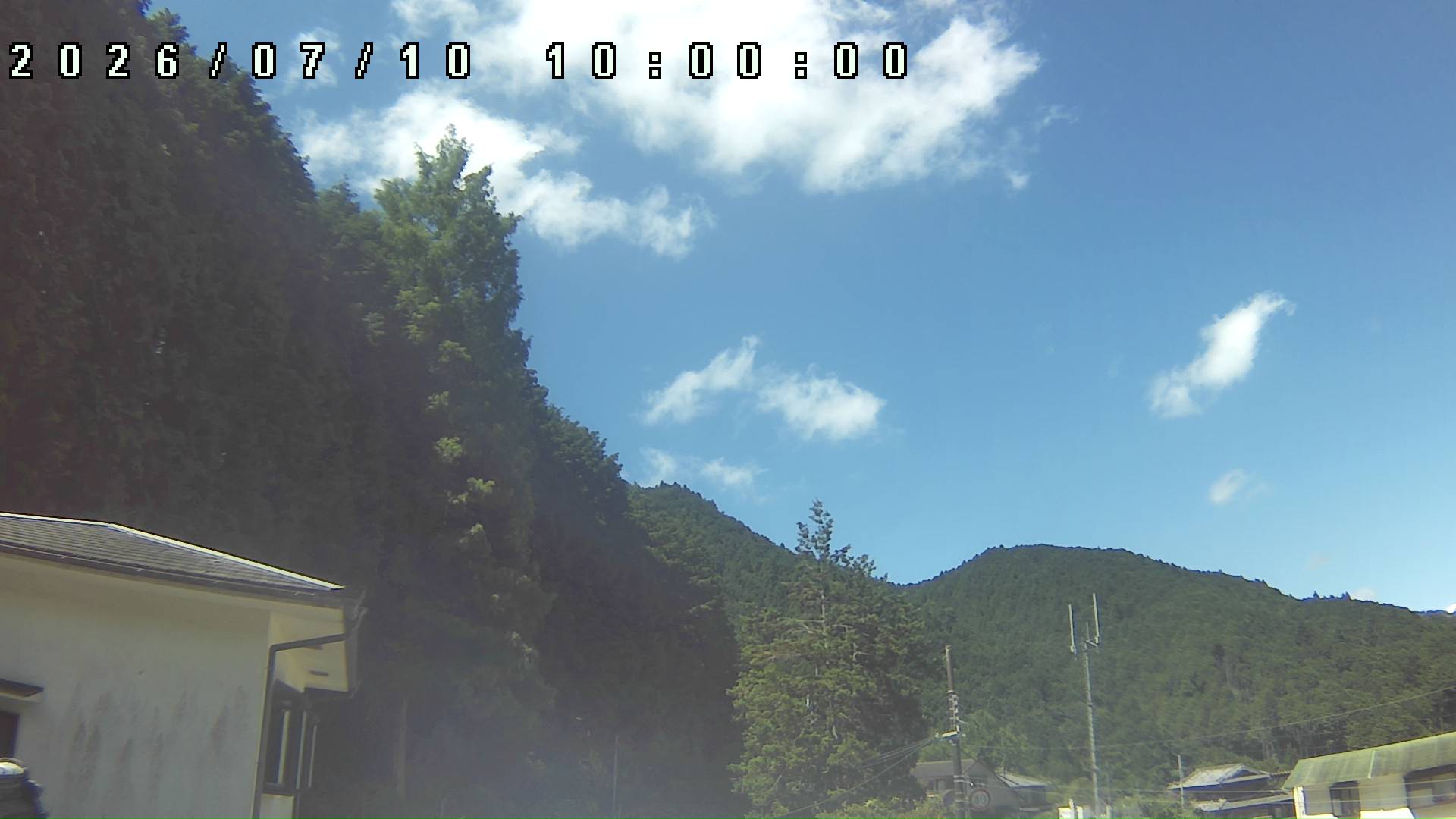 2026年7月10日 10:00ごろの金剛山登山口周辺の空