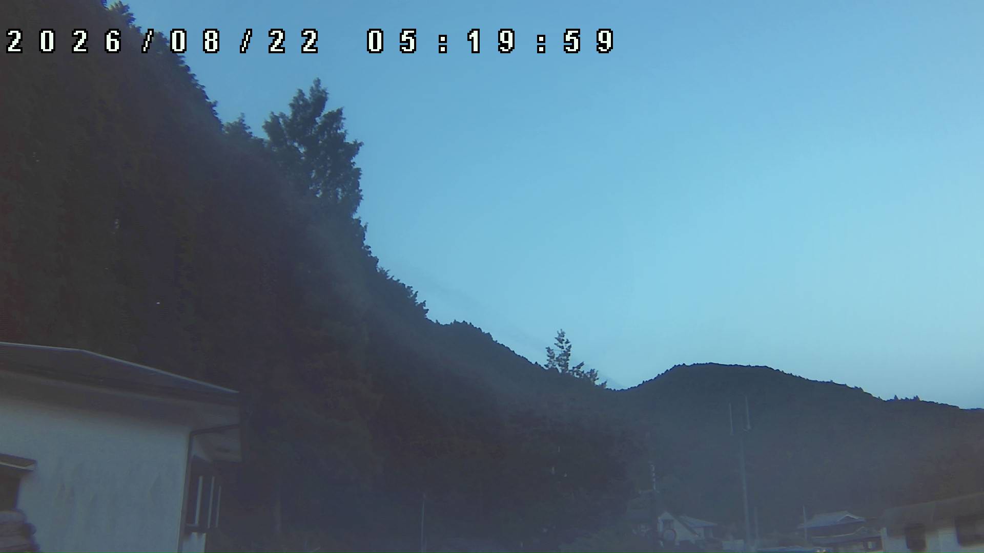 2026年8月22日 05:20ごろの金剛山登山口周辺の空
