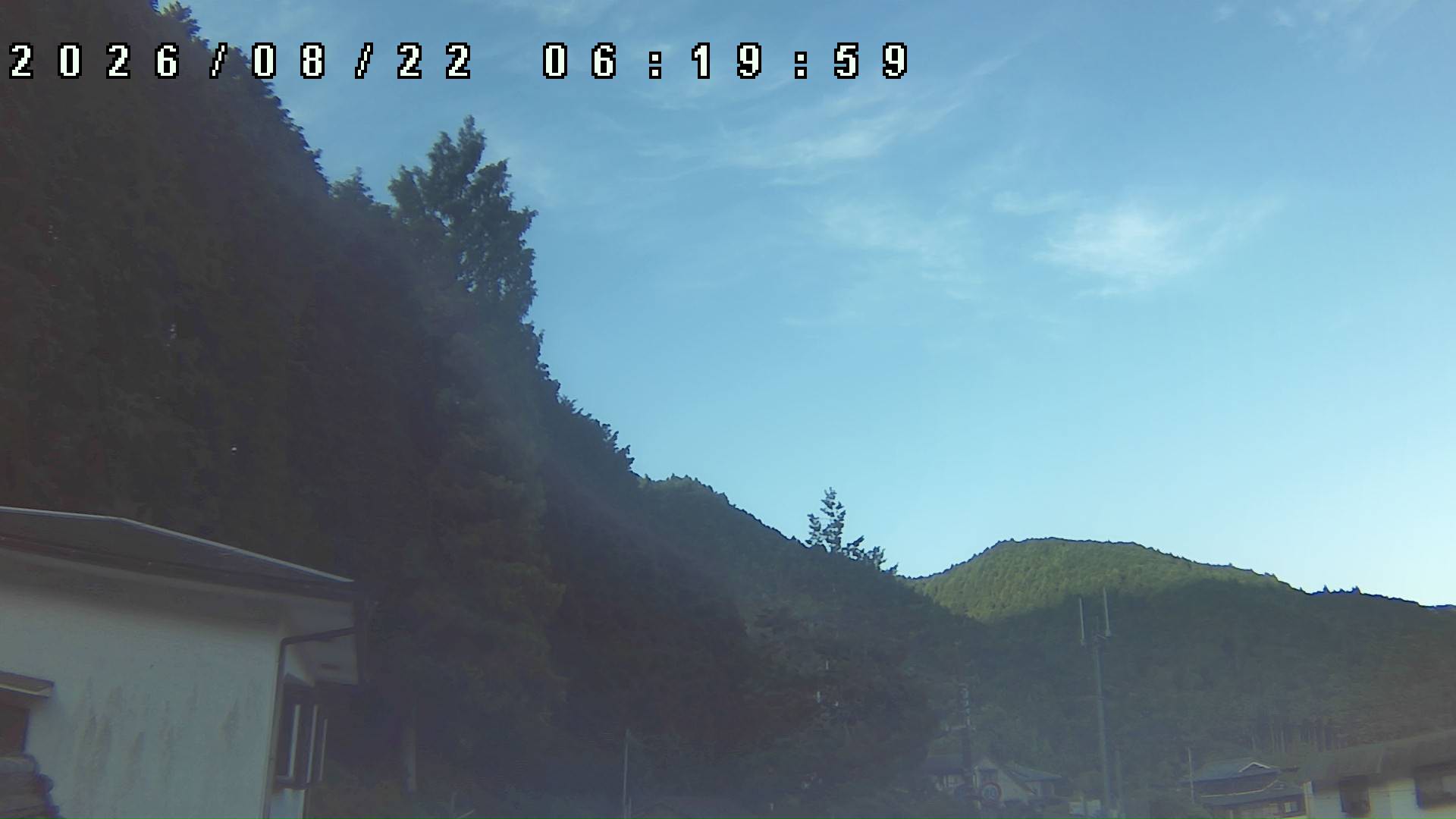 2026年8月22日 06:20ごろの金剛山登山口周辺の空
