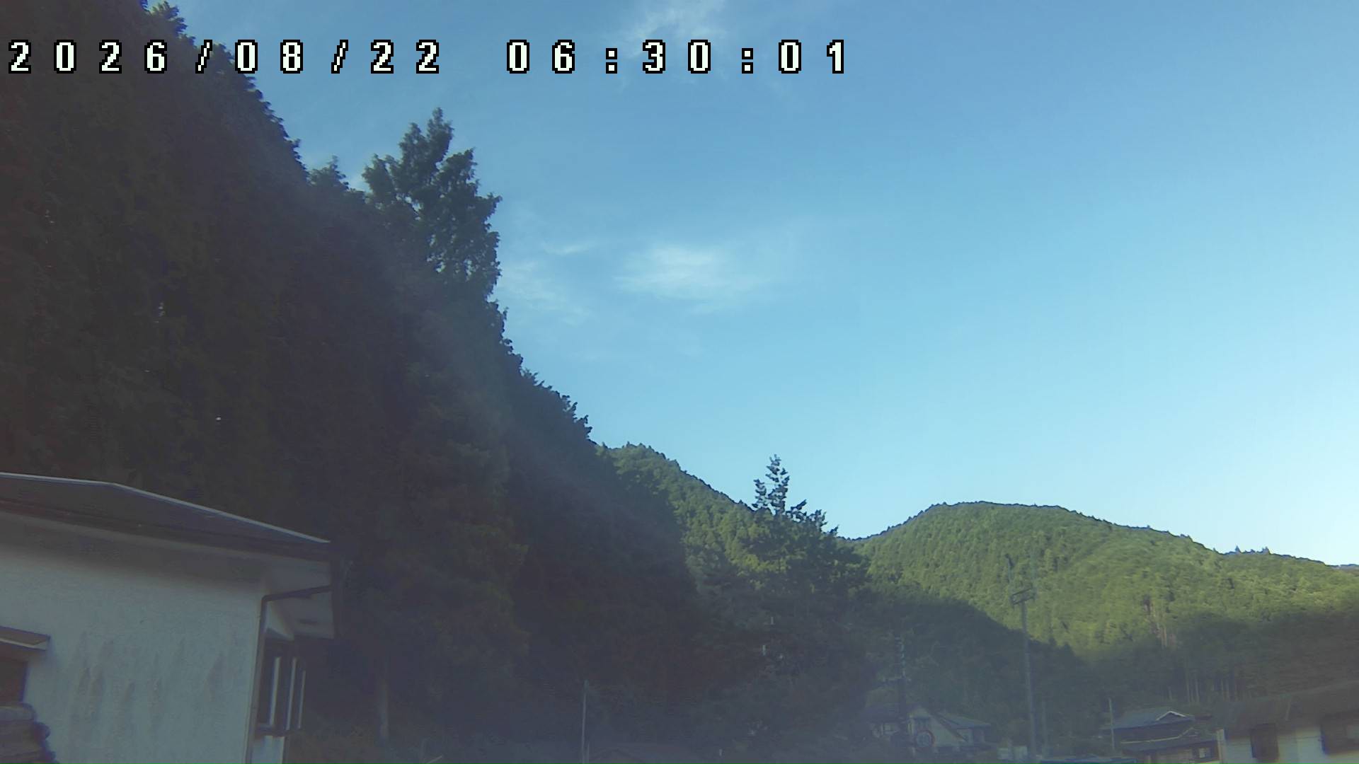 2026年8月22日 06:30ごろの金剛山登山口周辺の空