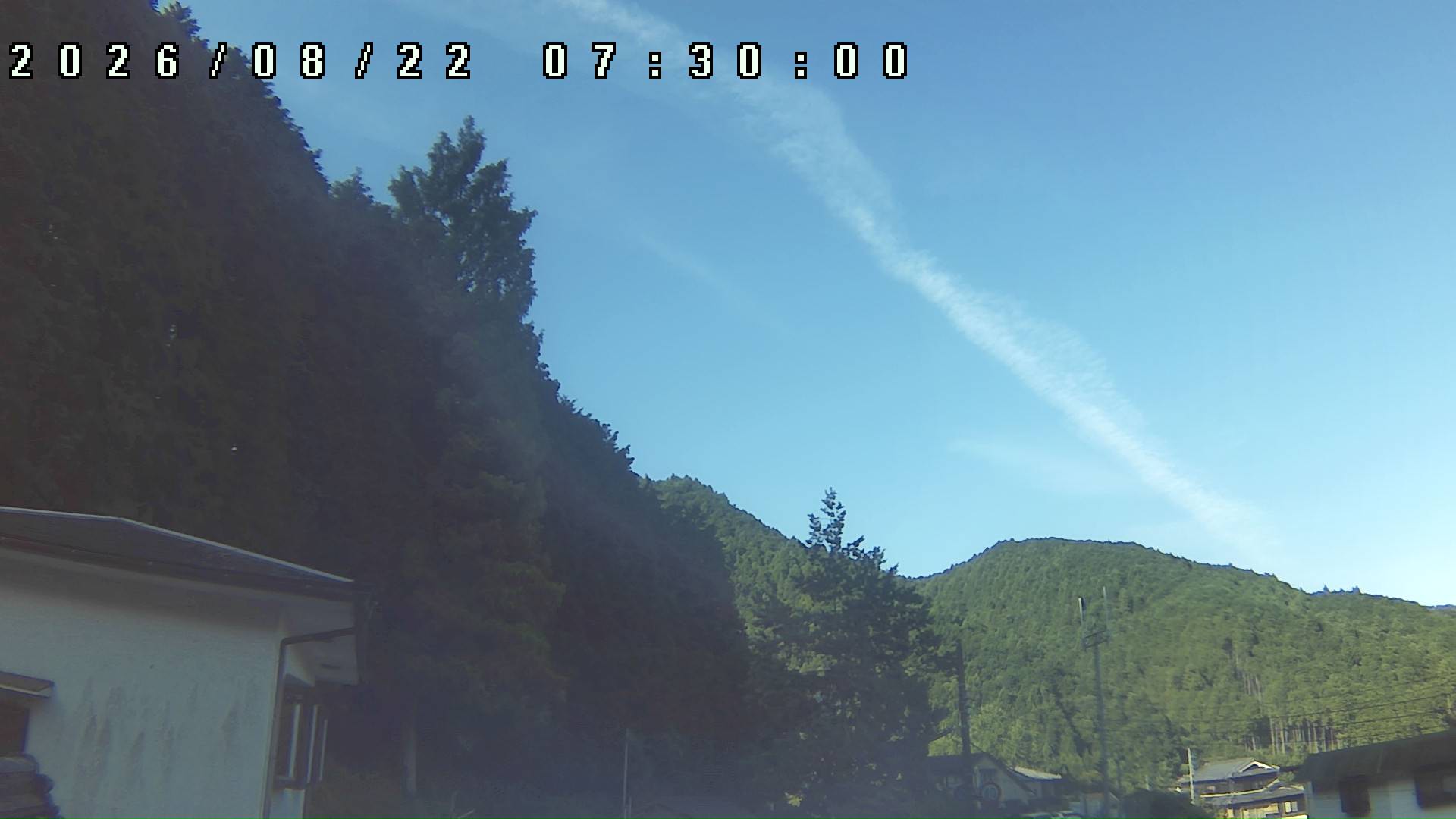 2026年8月22日 07:30ごろの金剛山登山口周辺の空