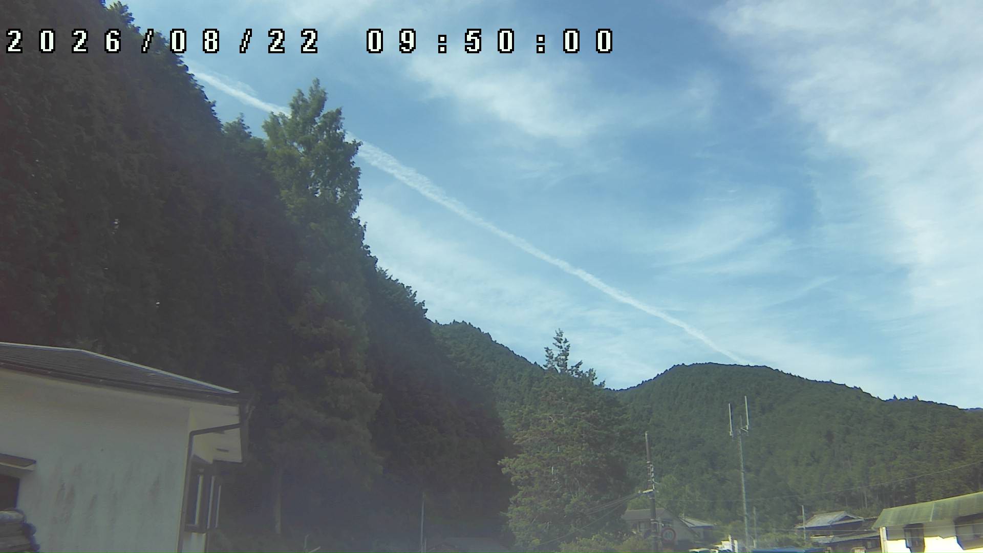 2026年8月22日 09:50ごろの金剛山登山口周辺の空