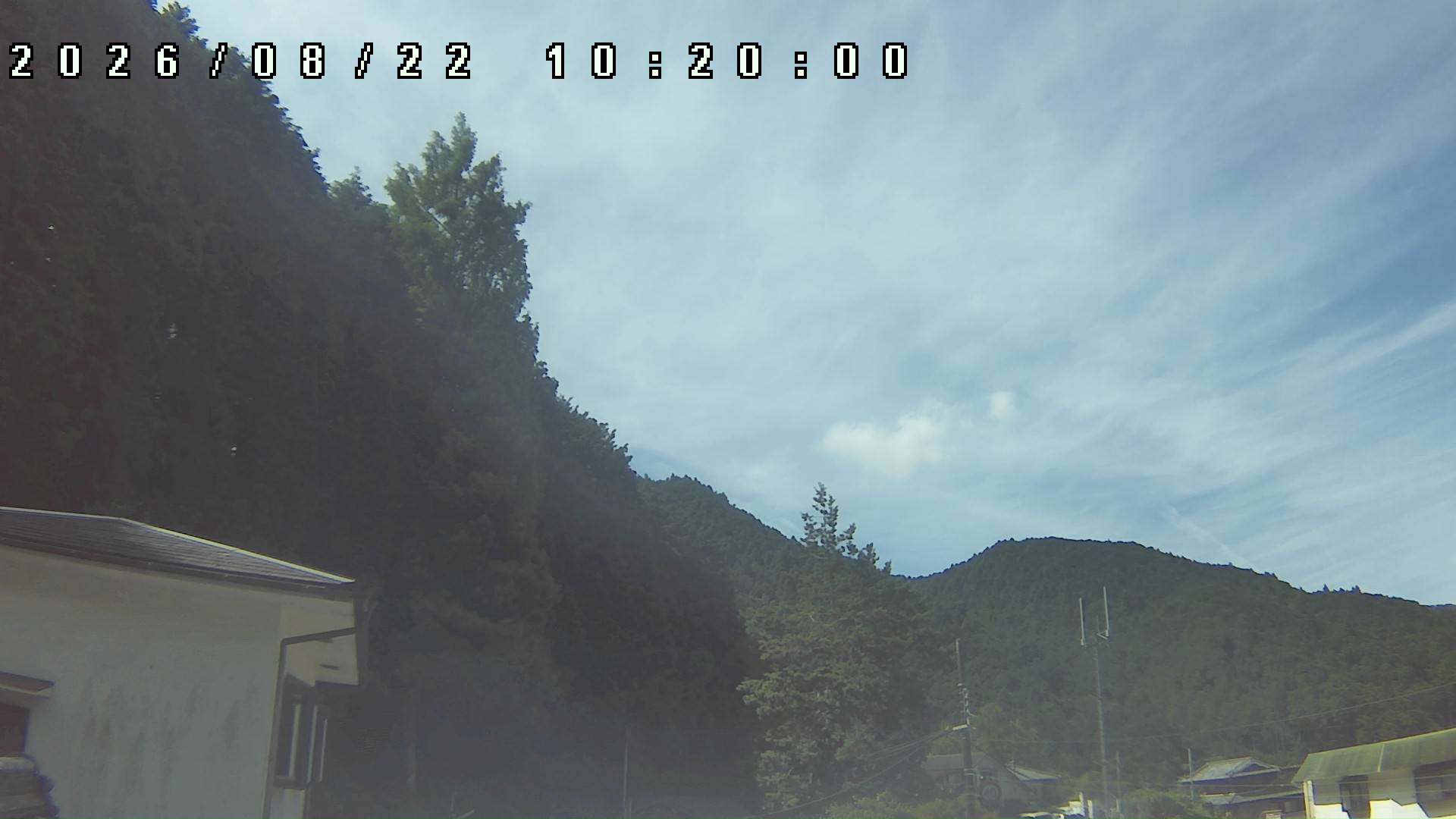 2026年8月22日 10:20ごろの金剛山登山口周辺の空