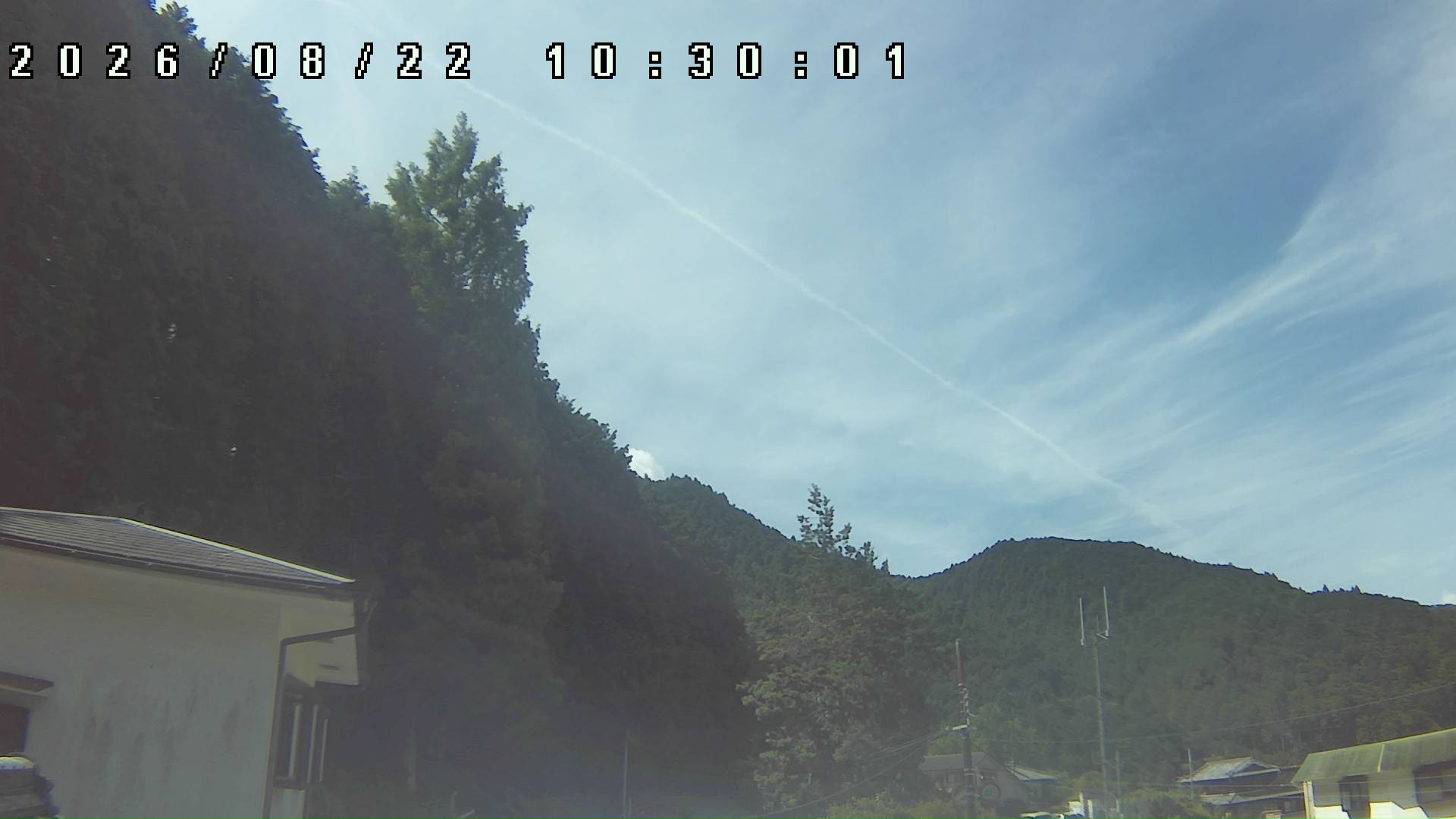 2026年8月22日 10:30ごろの金剛山登山口周辺の空